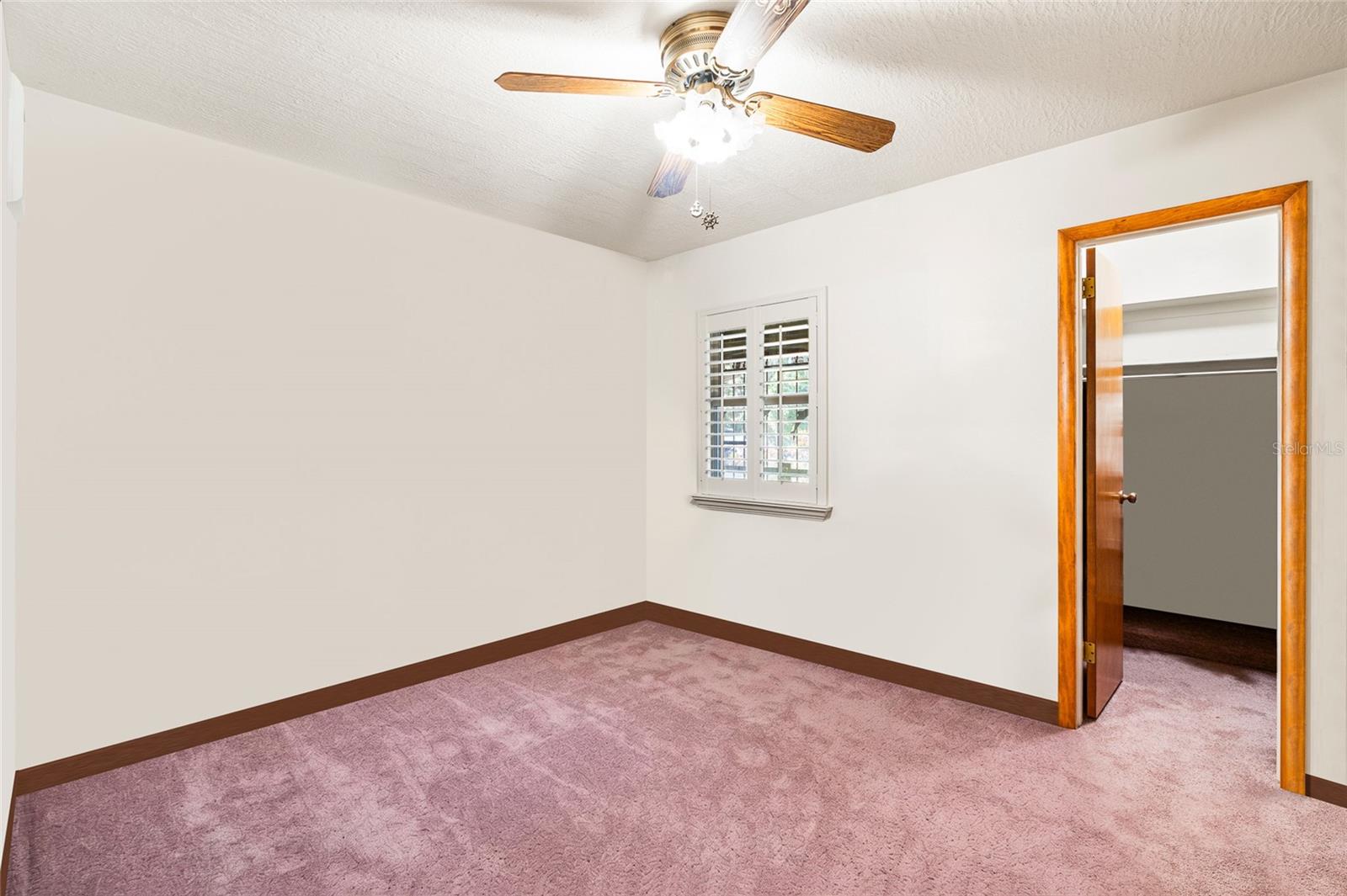 16025 Chastain Rd Property Photo 24