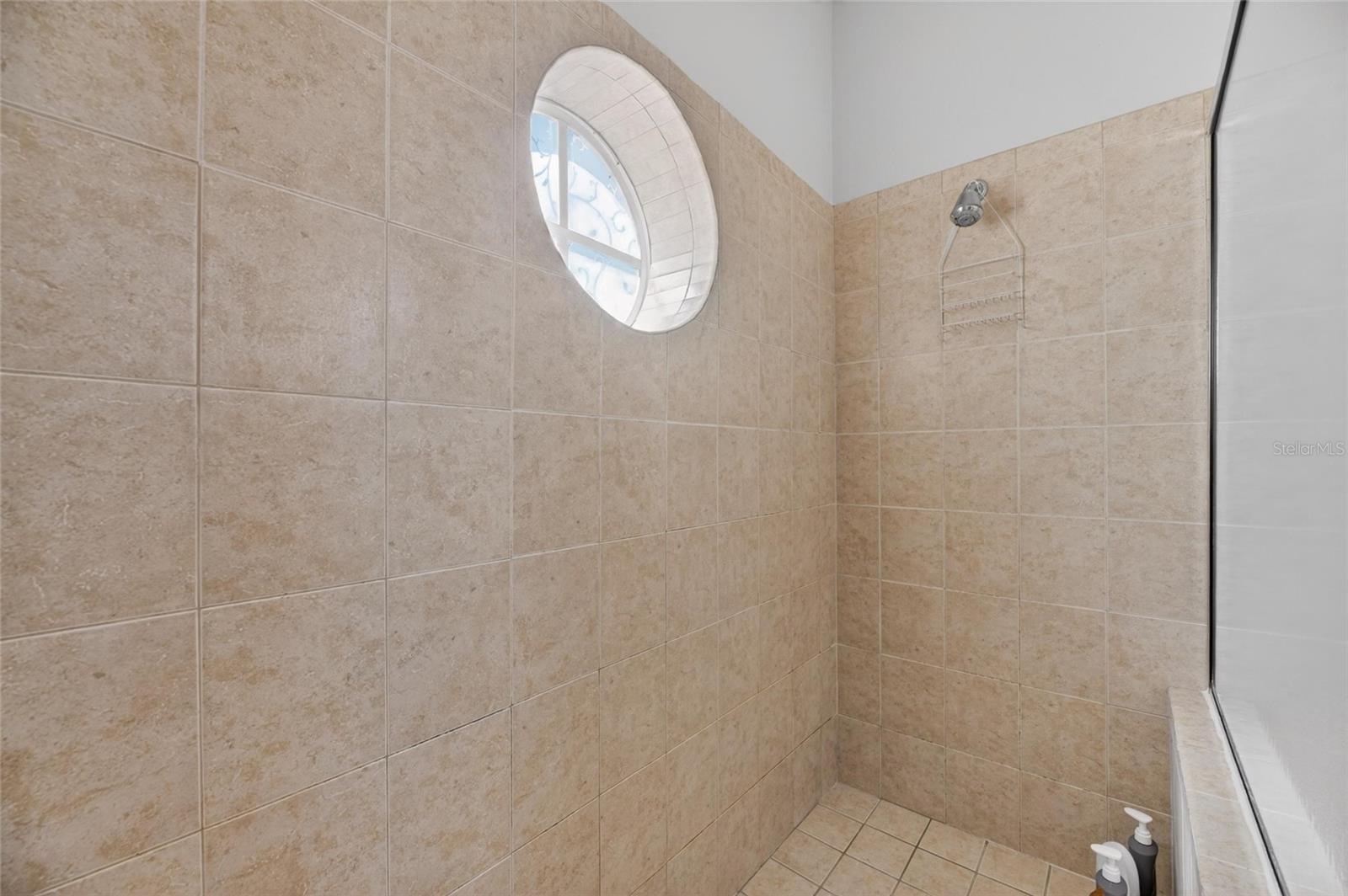 5536 Luminar Pointe Ln Property Photo 41
