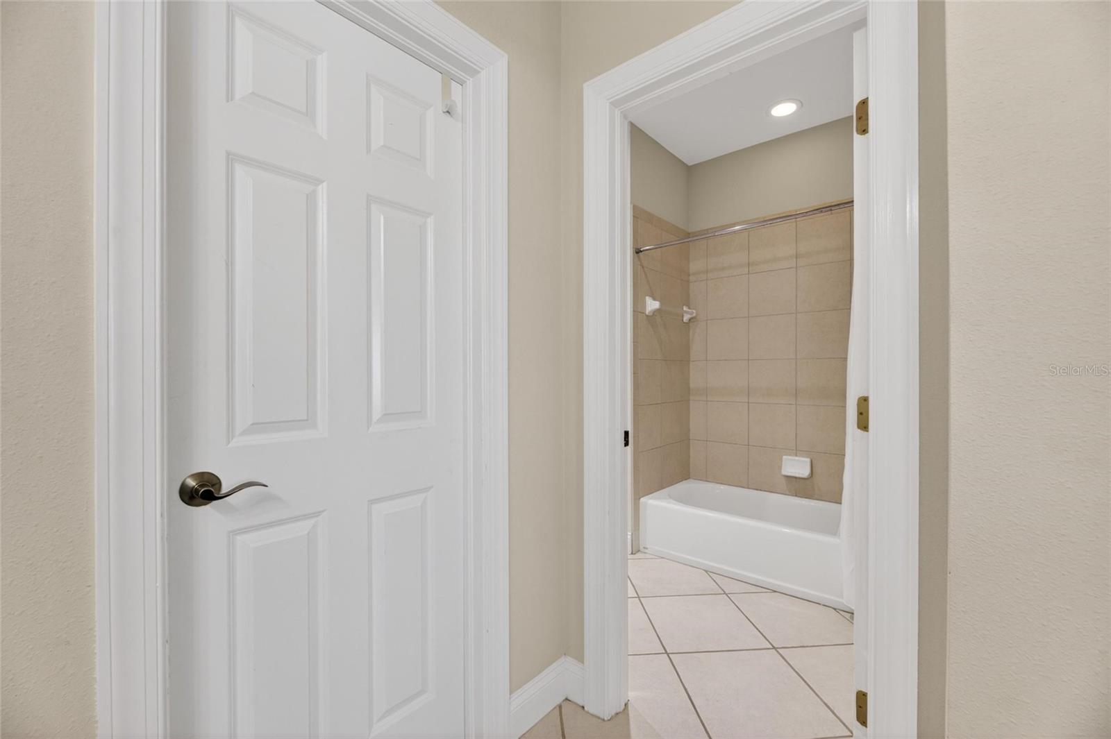 5536 Luminar Pointe Ln Property Photo 68