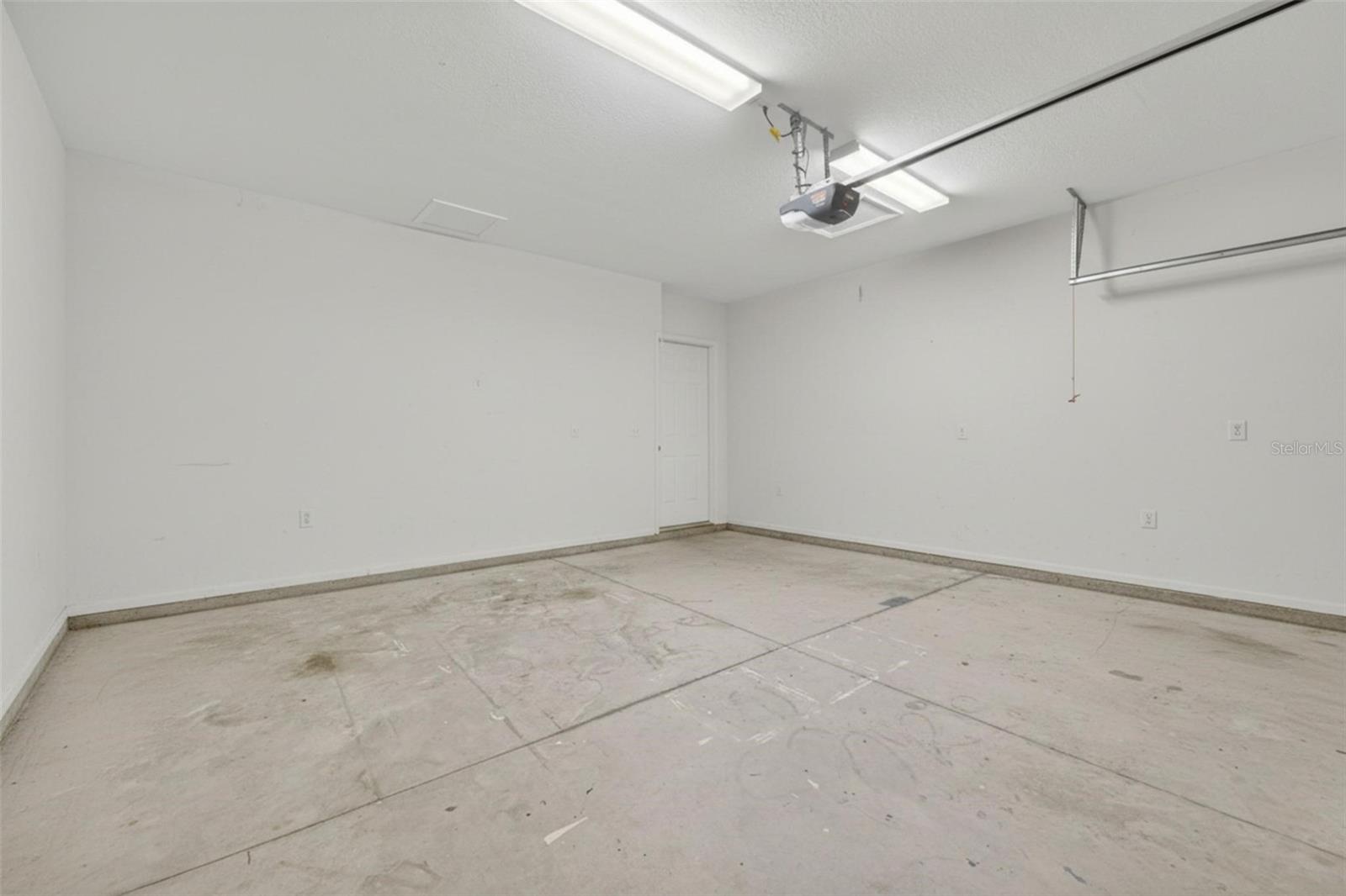 5536 Luminar Pointe Ln Property Photo 72