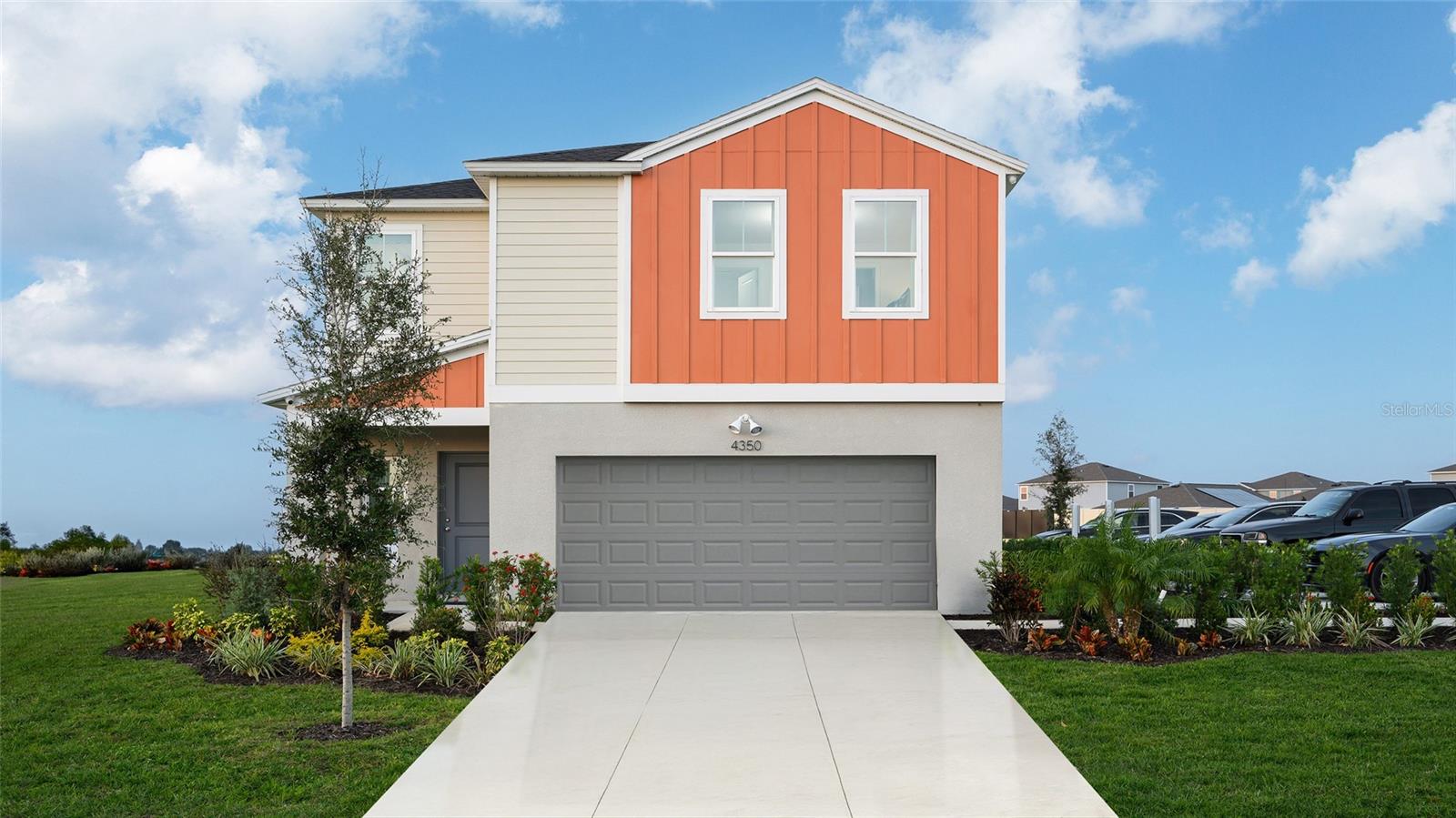 15208 Maude Landing Loop Property Photo 1