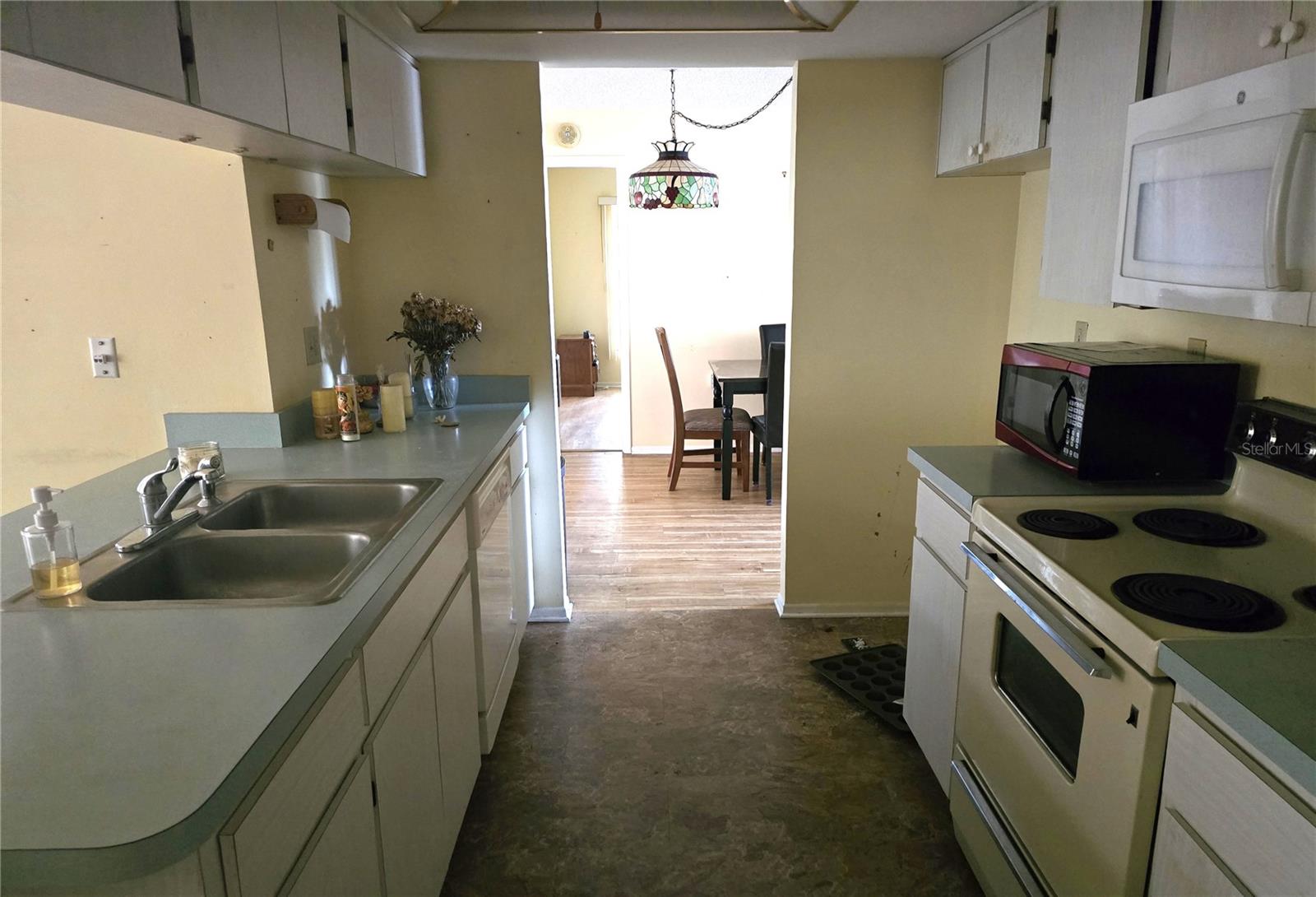 10641 Timber Ln Property Photo 10