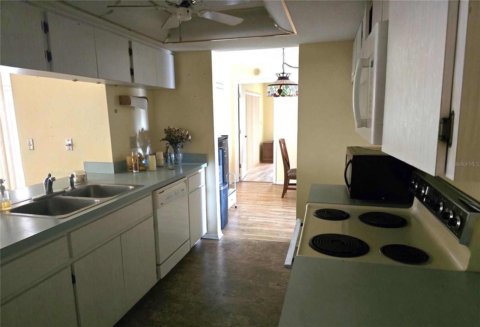 10641 Timber Ln Property Photo 11
