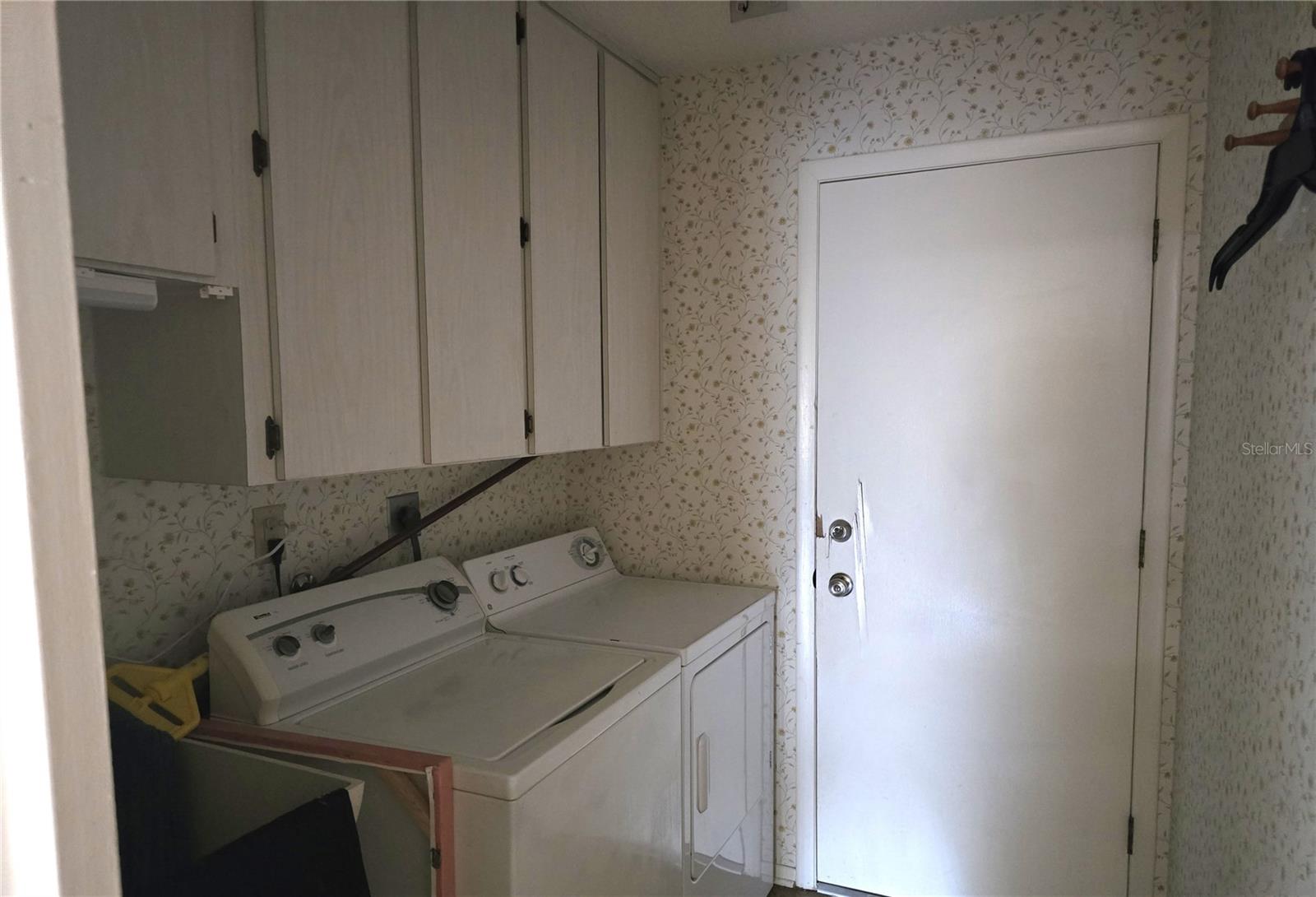 10641 Timber Ln Property Photo 25