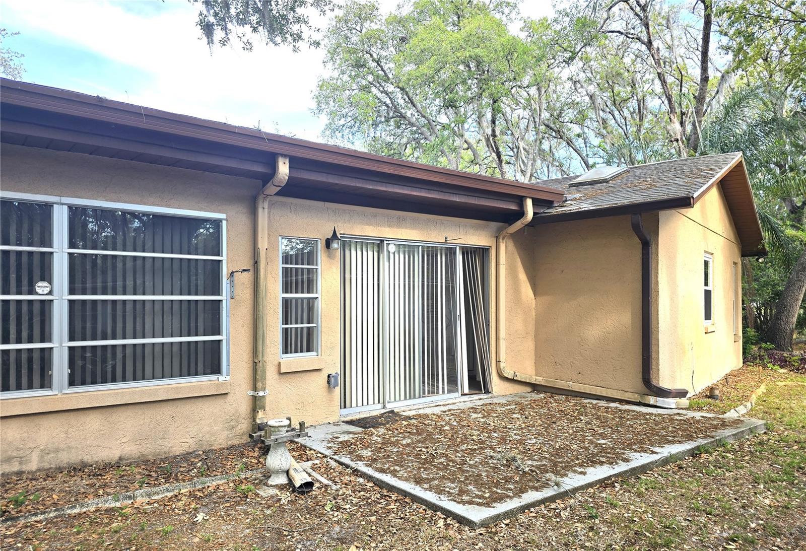 10641 Timber Ln Property Photo 33