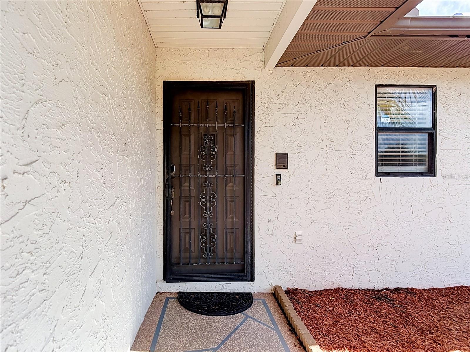 4435 Bayridge Ct Property Photo 4