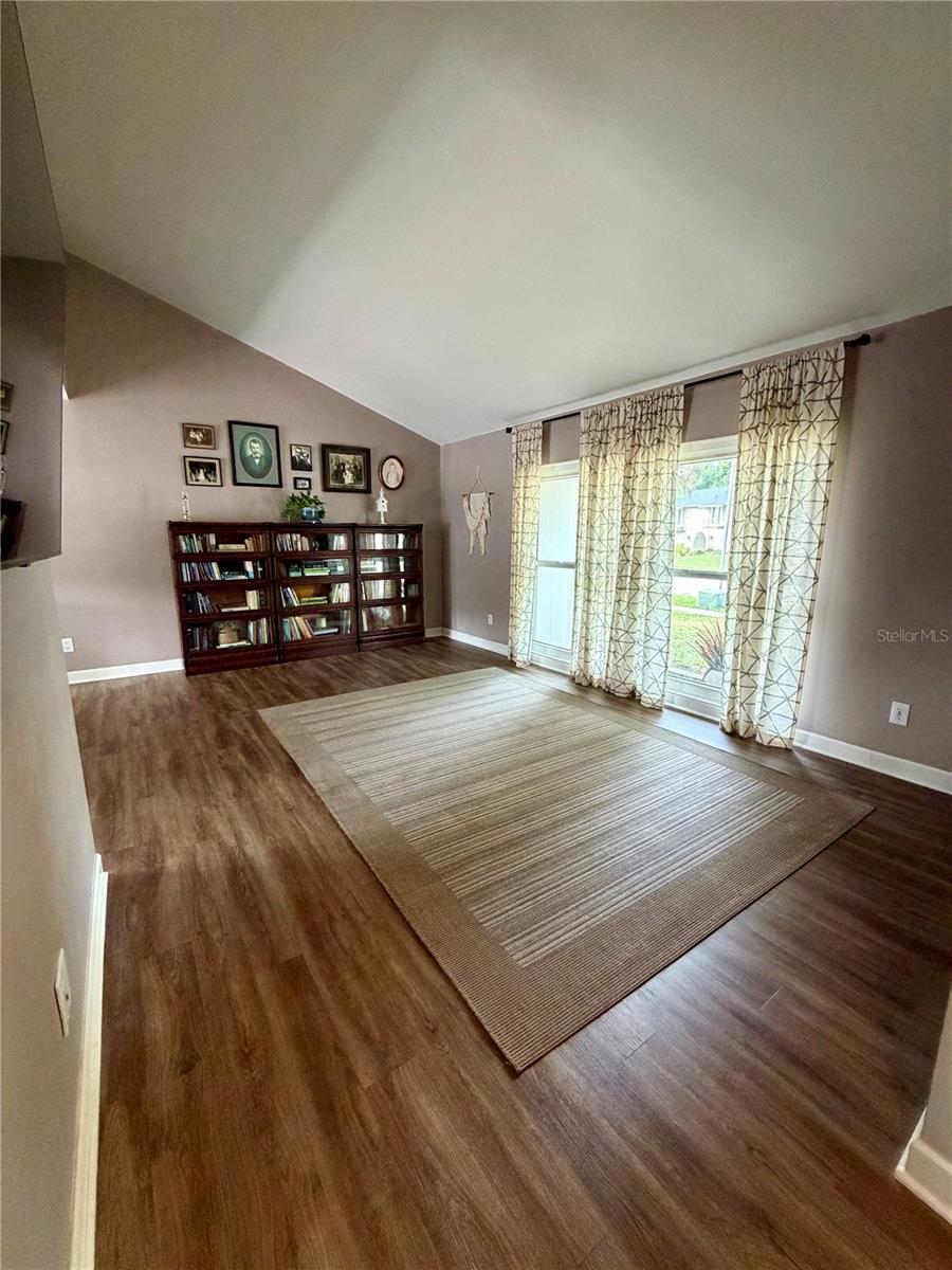 15705 Cashmere Ln Property Photo 12