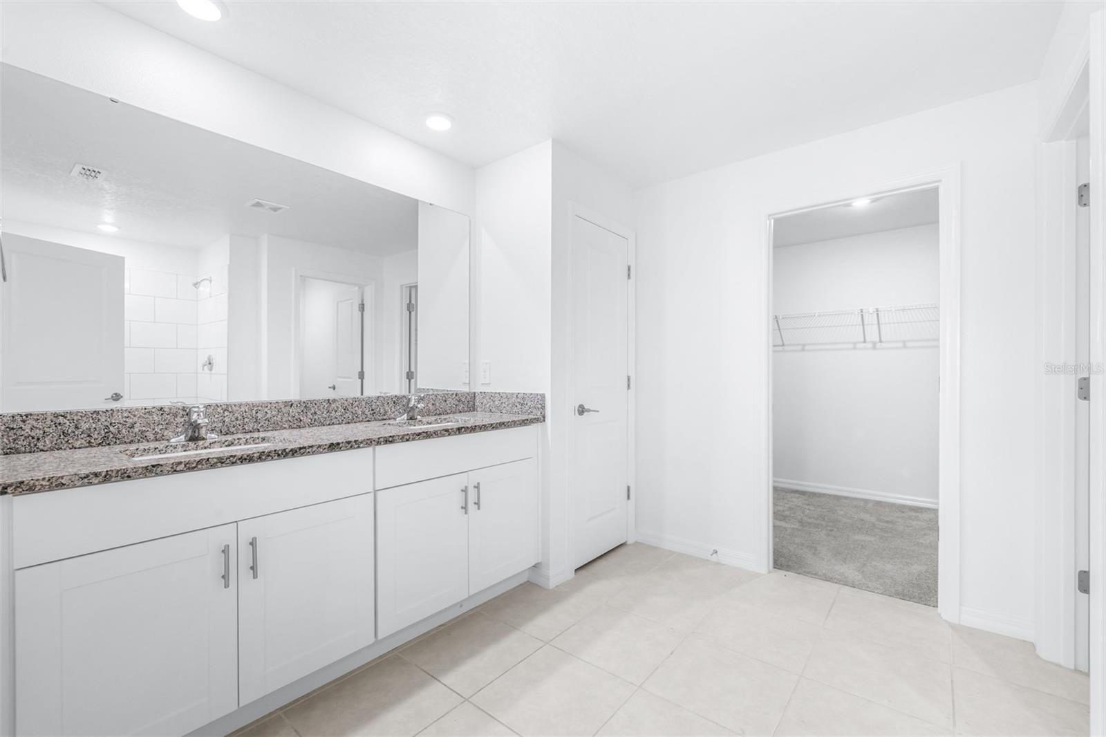 4312 Fabulous Finch Ln Property Photo 28