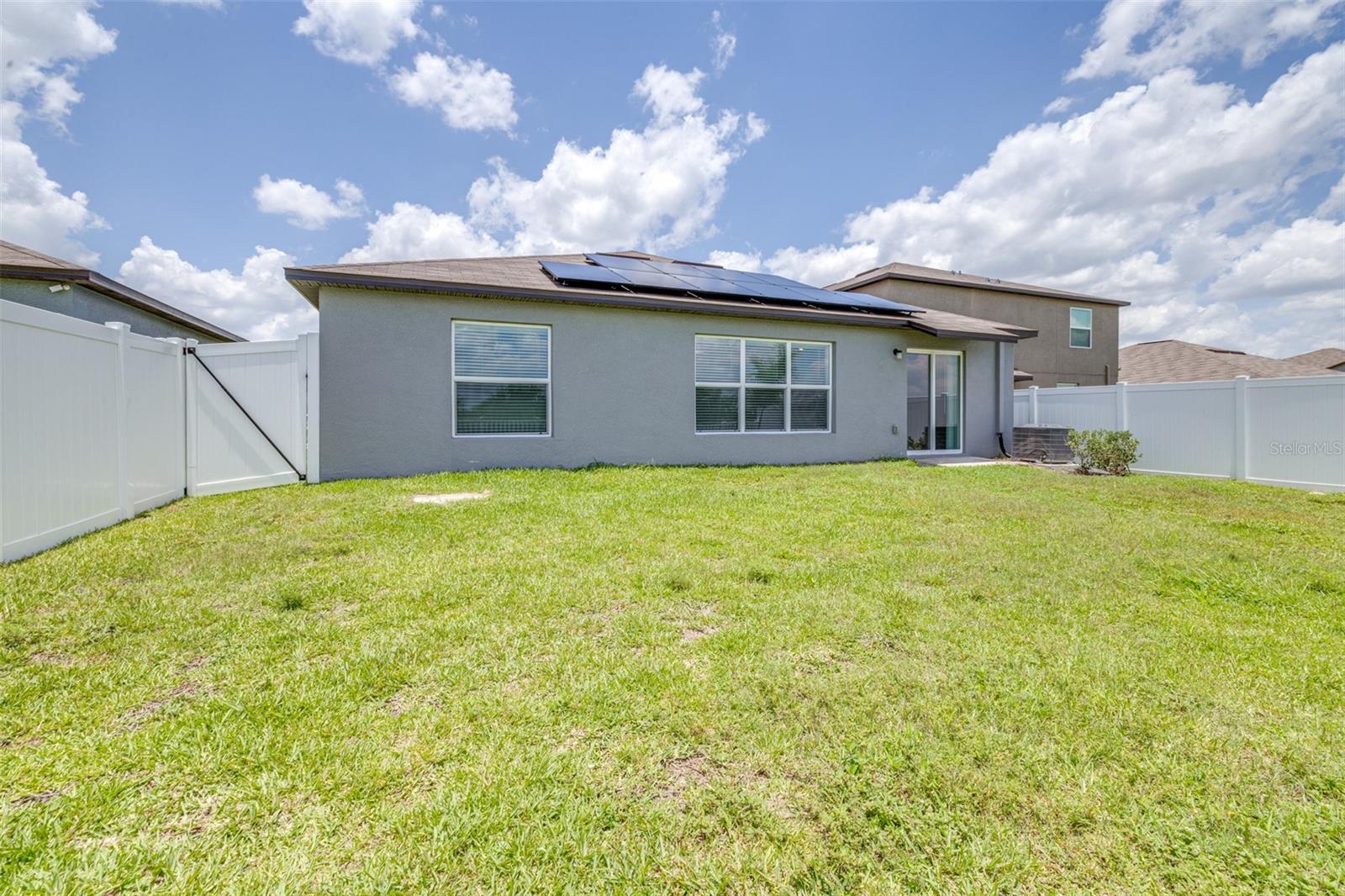 4312 Fabulous Finch Ln Property Photo 45