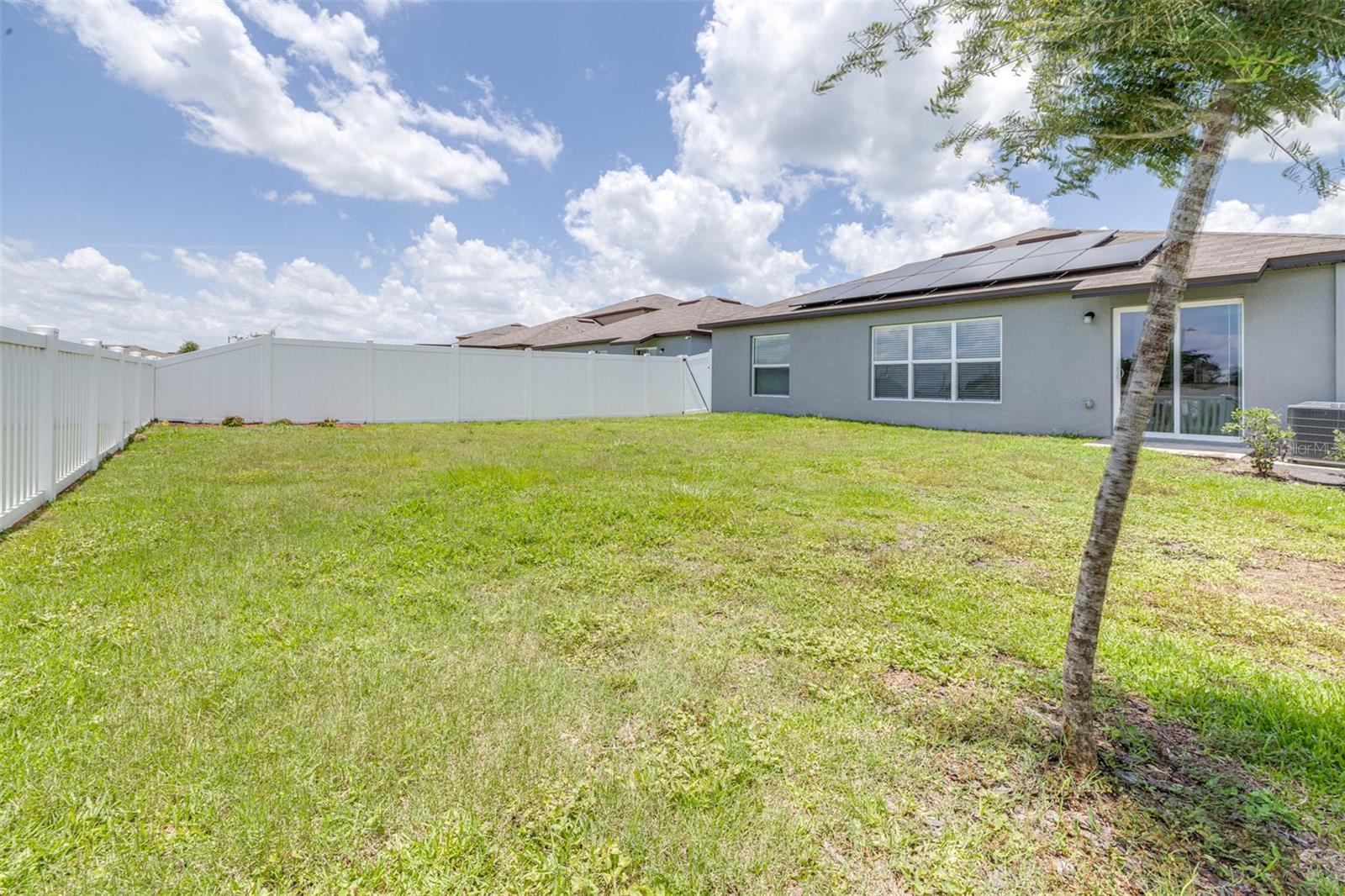 4312 Fabulous Finch Ln Property Photo 47
