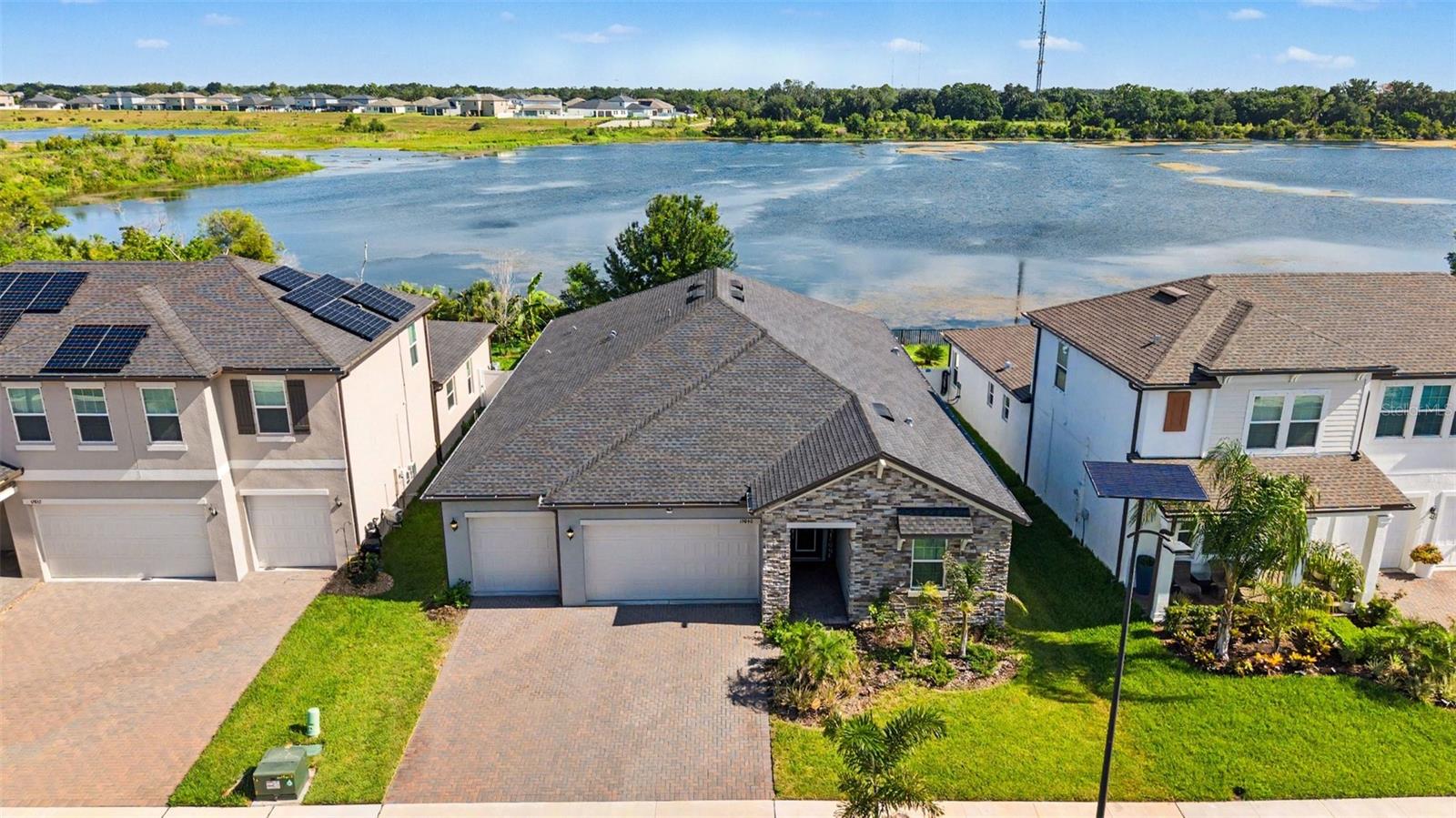 12840 BERGSTROM BAY DR Property Photo 1