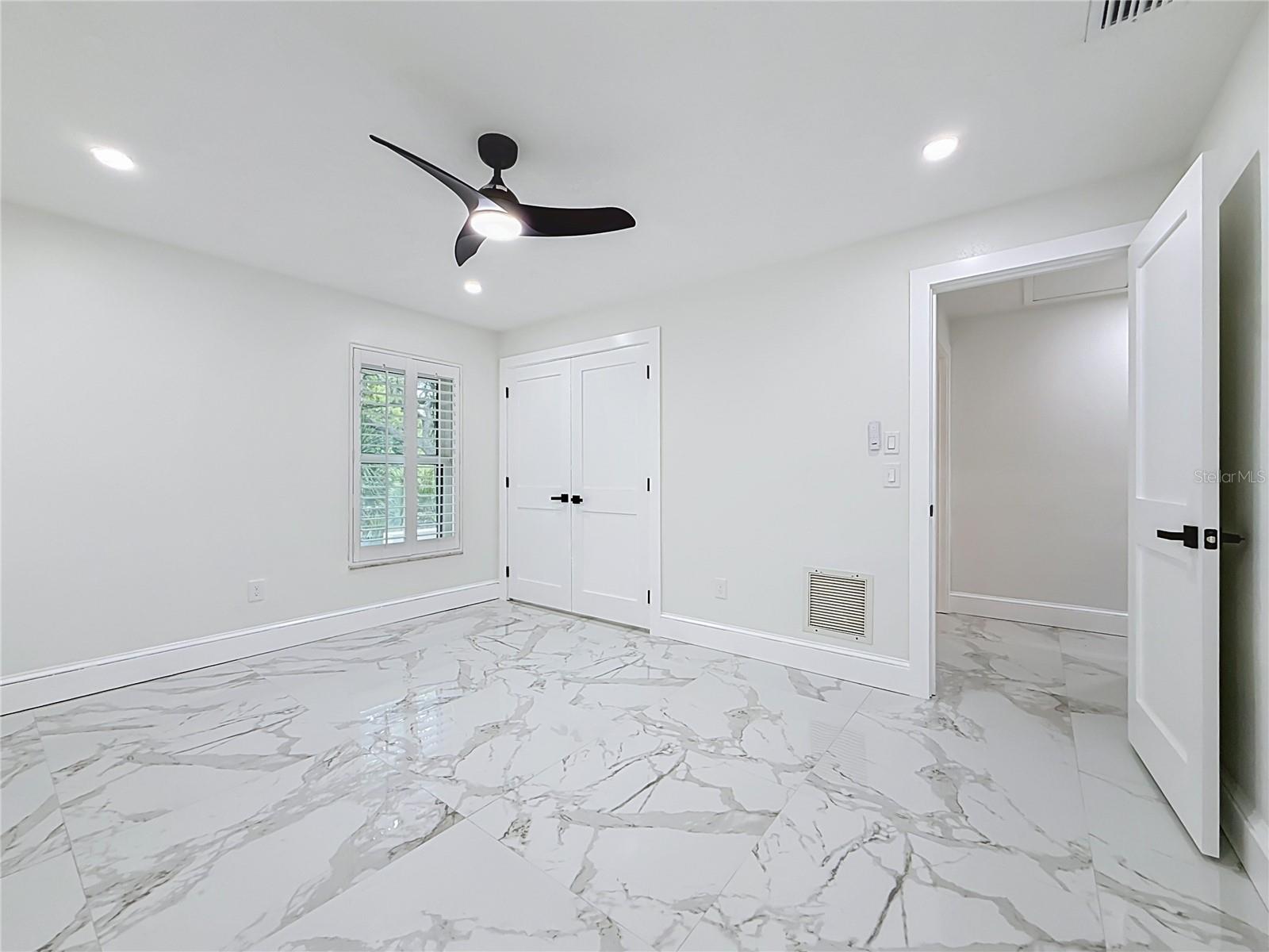 1494 Sturbridge Ct Property Photo 56