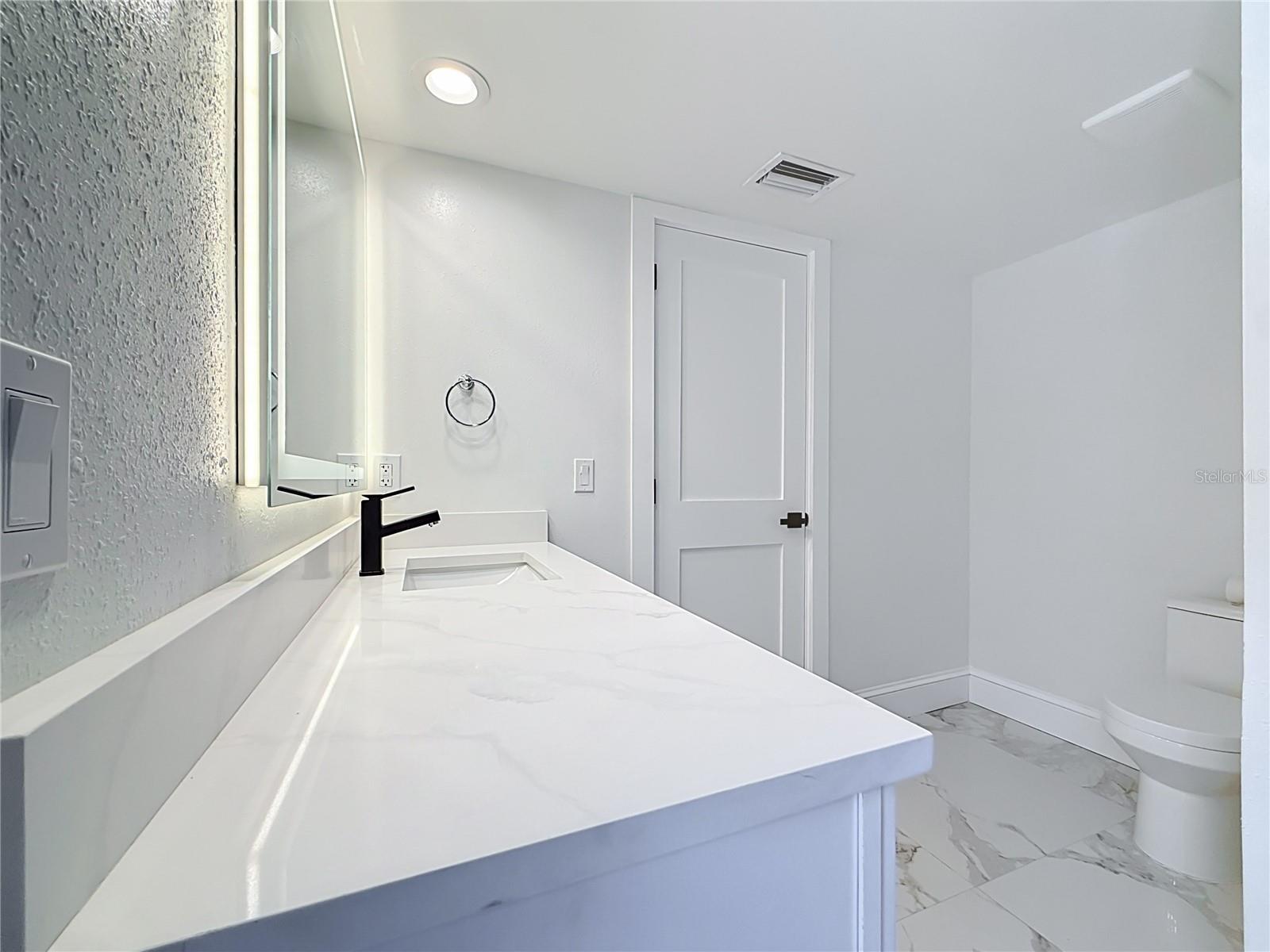 1494 Sturbridge Ct Property Photo 73