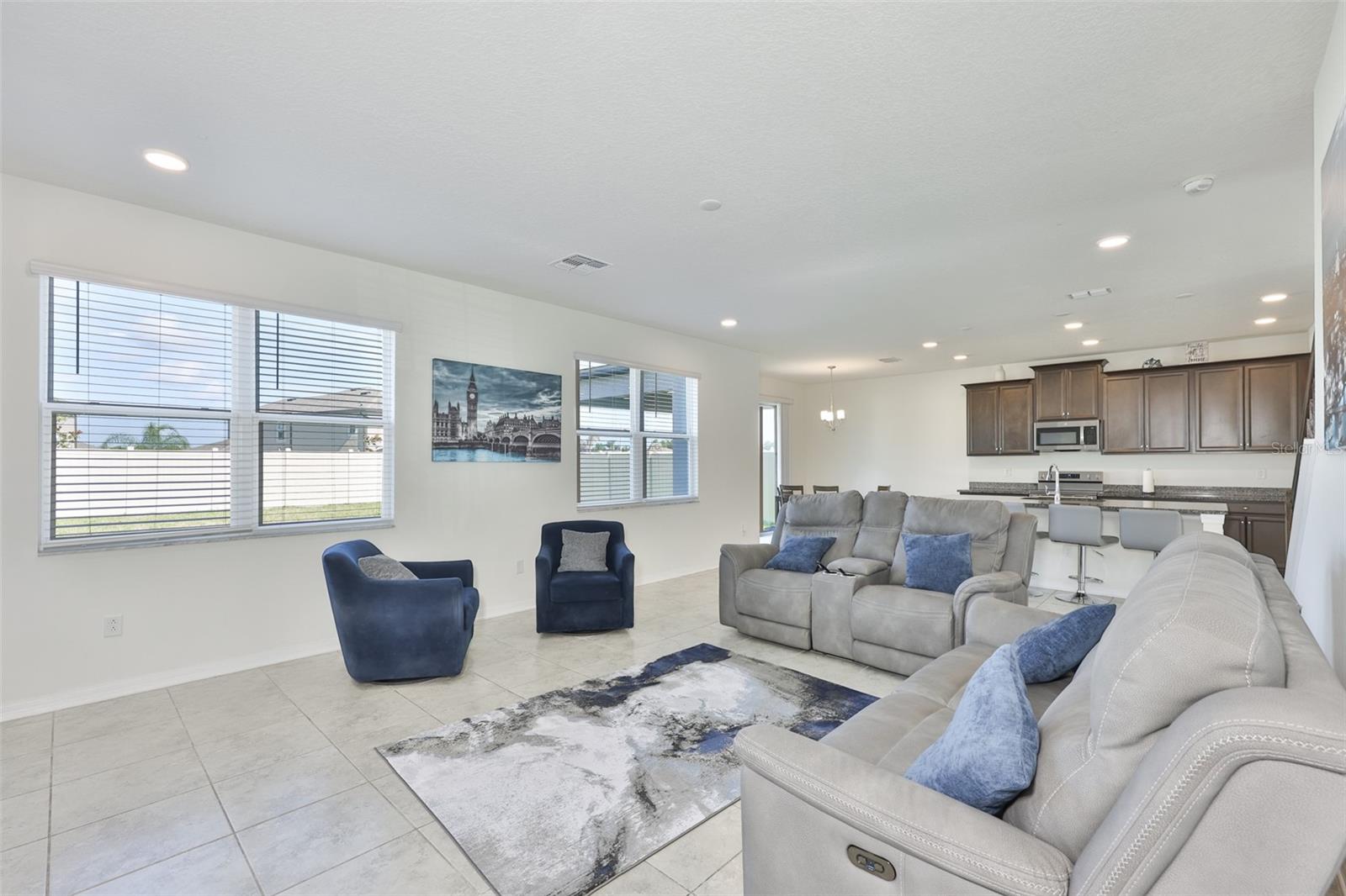 2927 Marine Grass Dr Property Photo 29