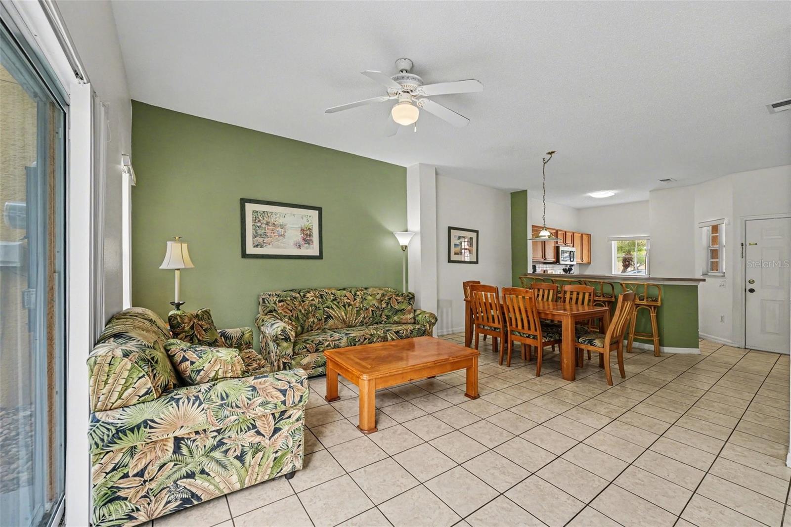 1081 Park Ridge Cir Property Photo 8