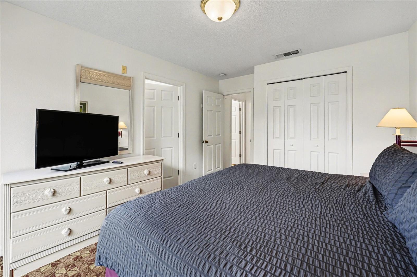 1081 Park Ridge Cir Property Photo 17
