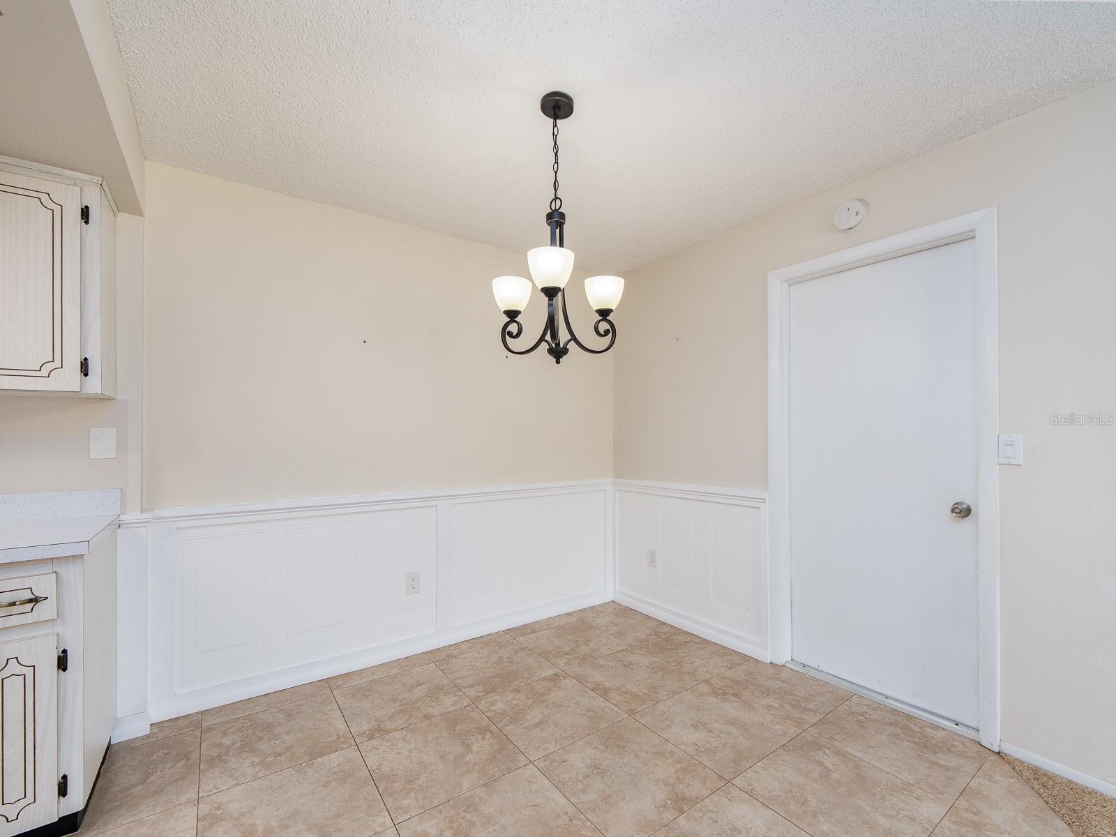 1009 Queen Anne Dr #b Property Photo 13