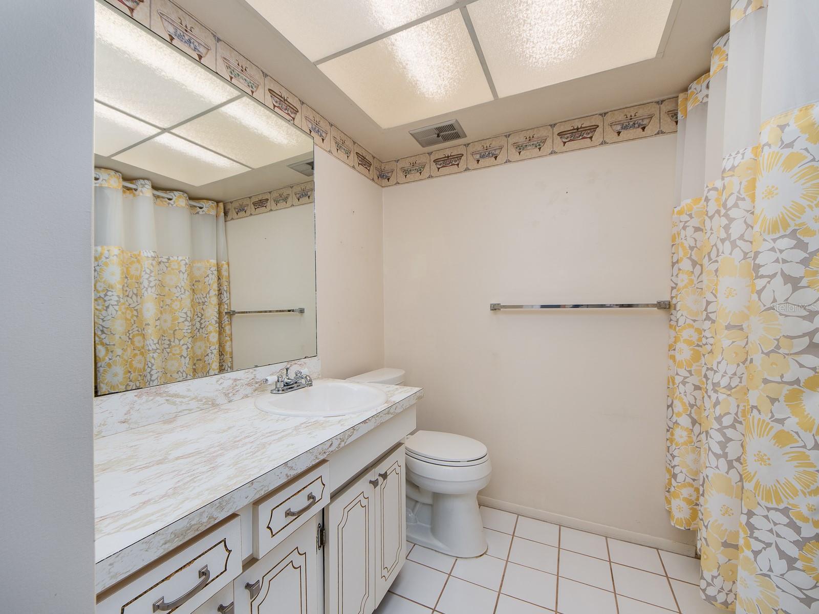 1009 Queen Anne Dr #b Property Photo 20