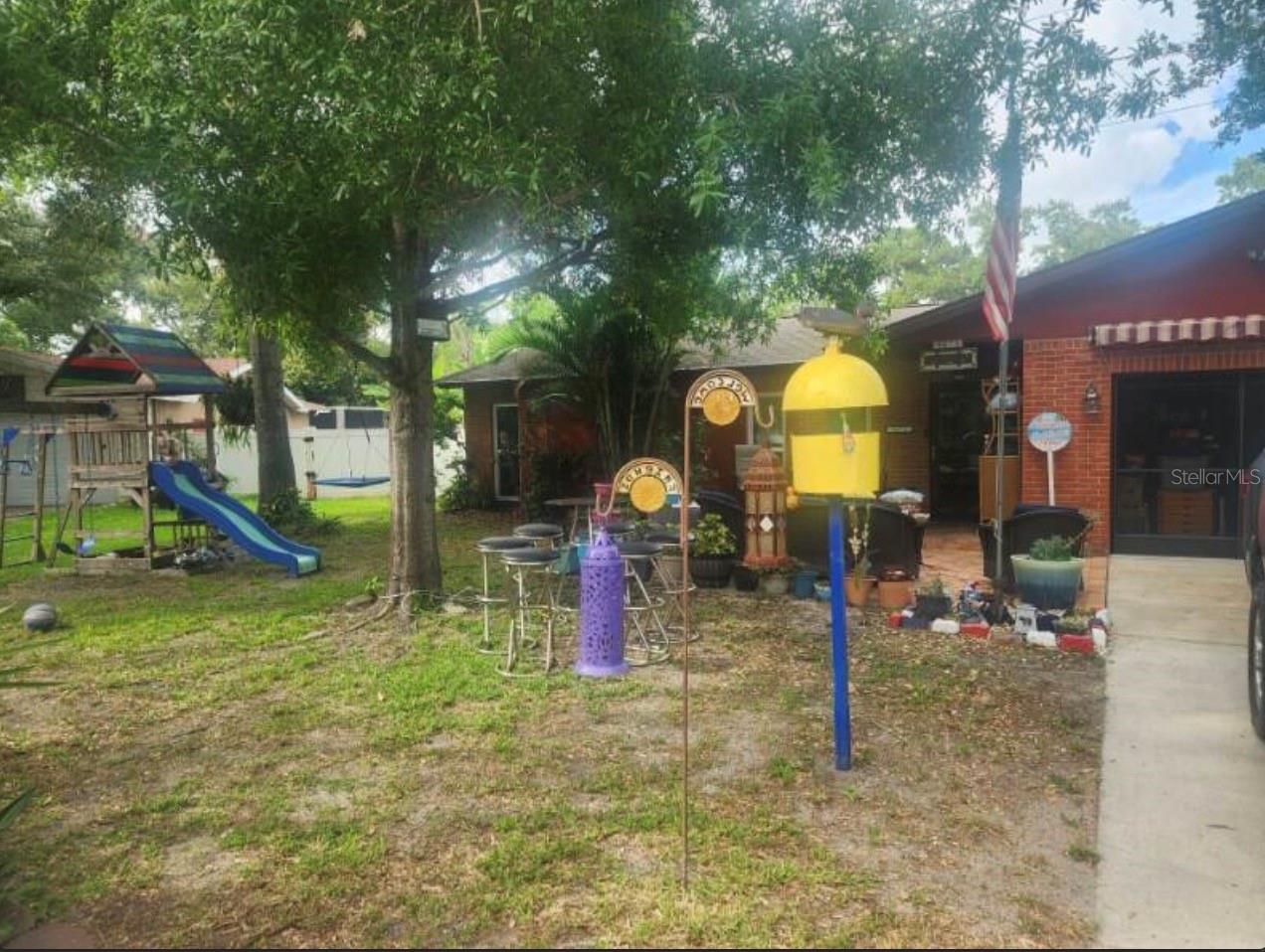 5673 97th Way N Property Photo 6