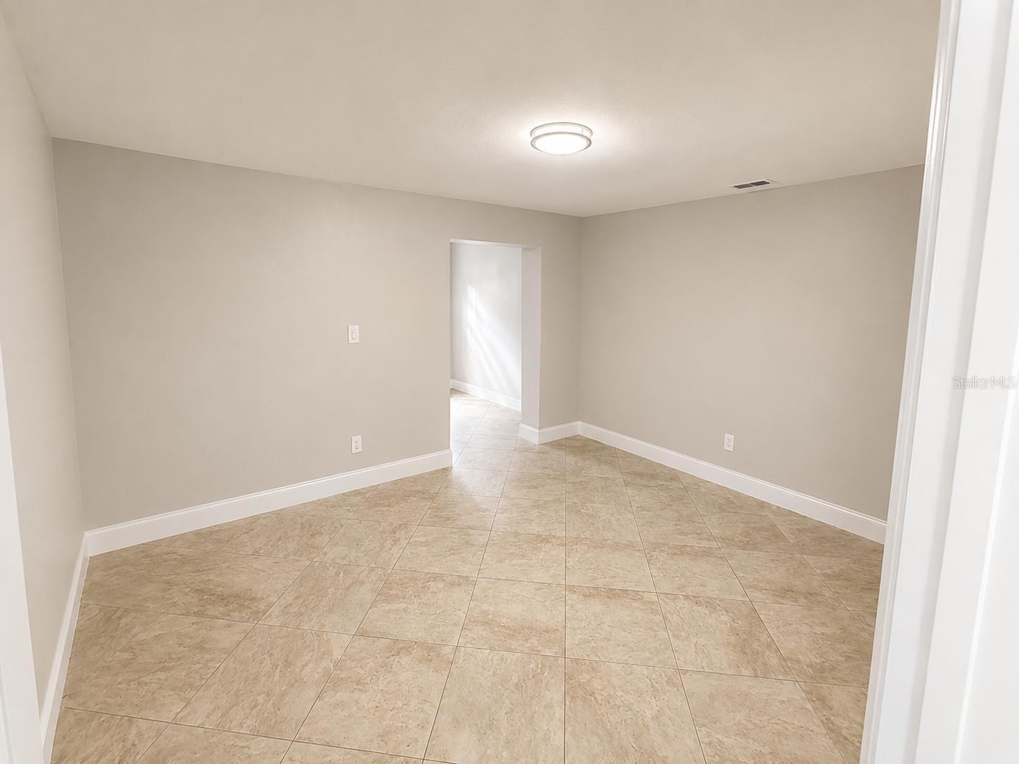 13326 Laraway Dr Property Photo 5