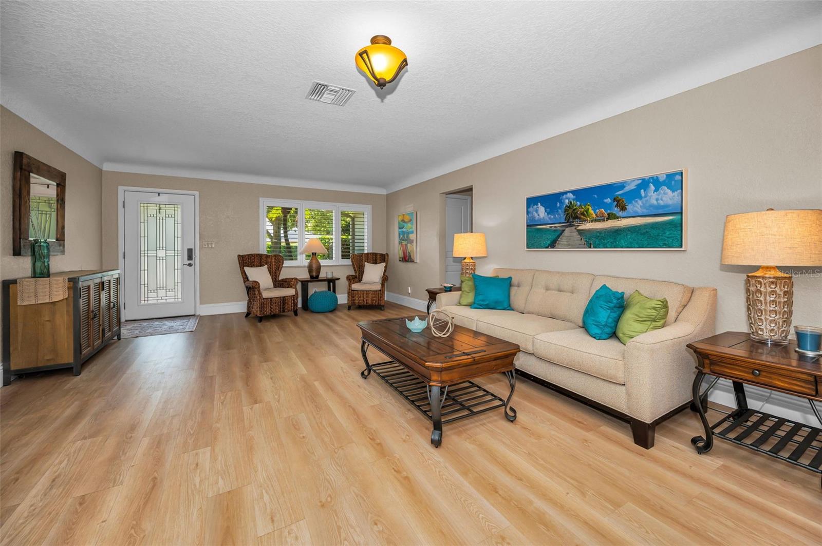 1732 Golf View Dr Property Photo 5