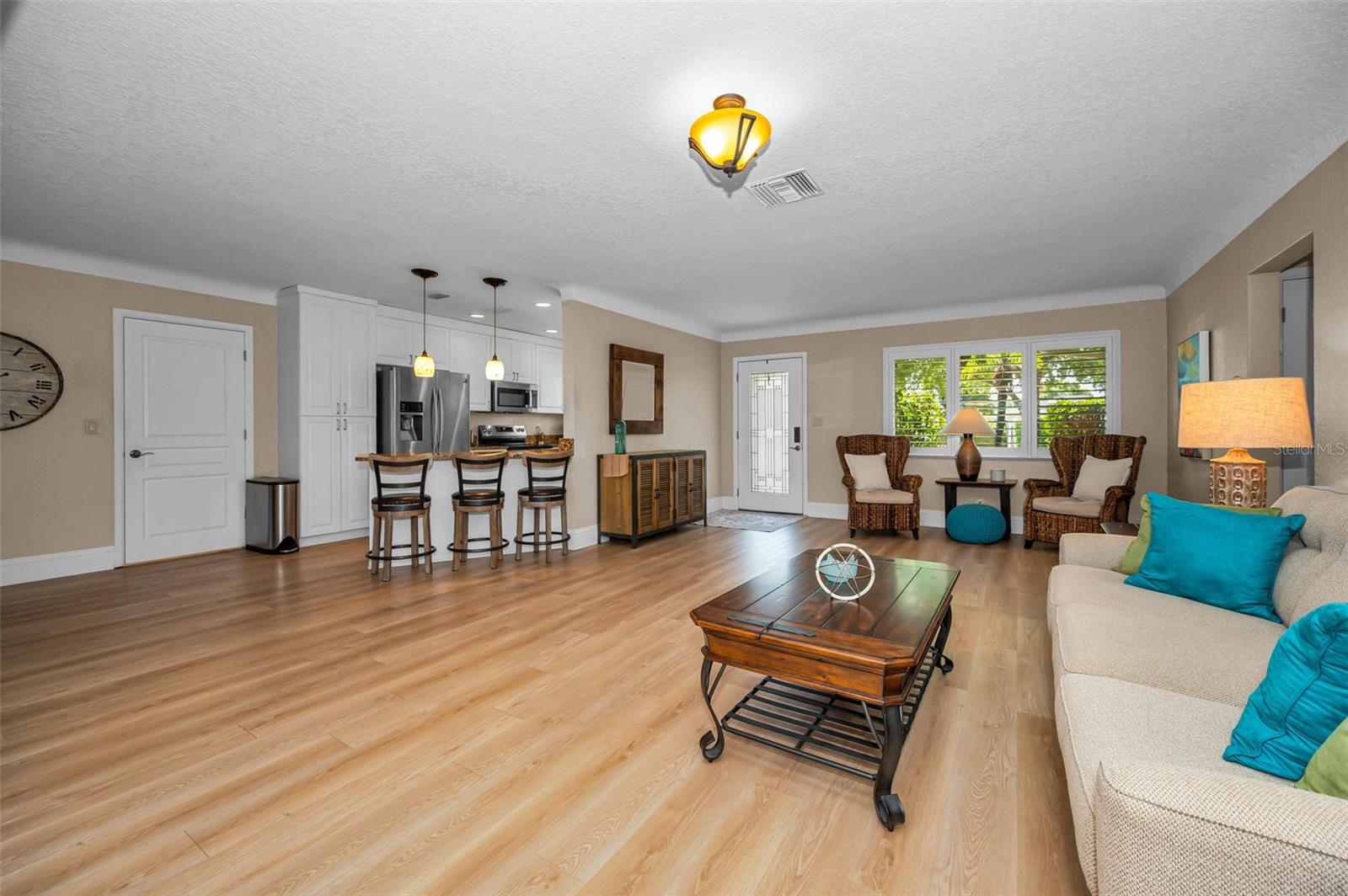1732 Golf View Dr Property Photo 8