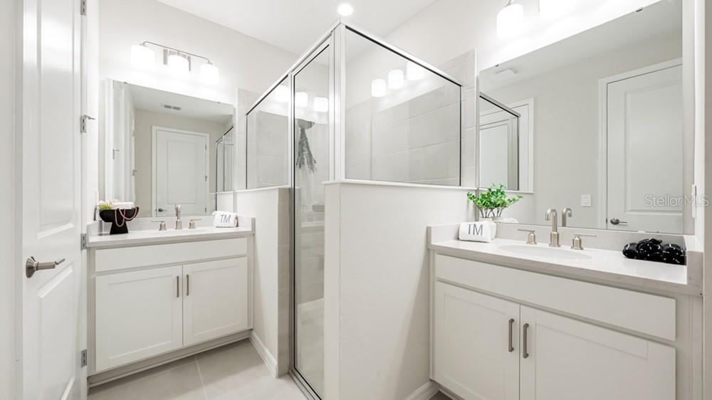 11400 Strong Stem Row Property Photo 4
