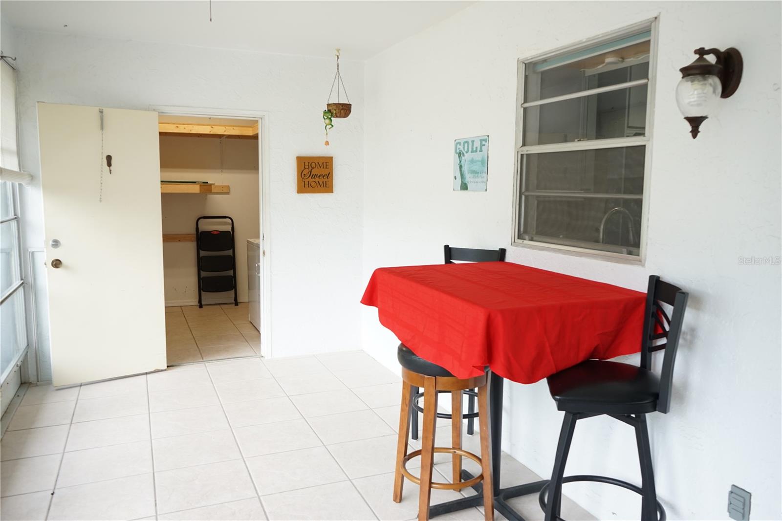 424 Lake Point Ct #5a Property Photo 14