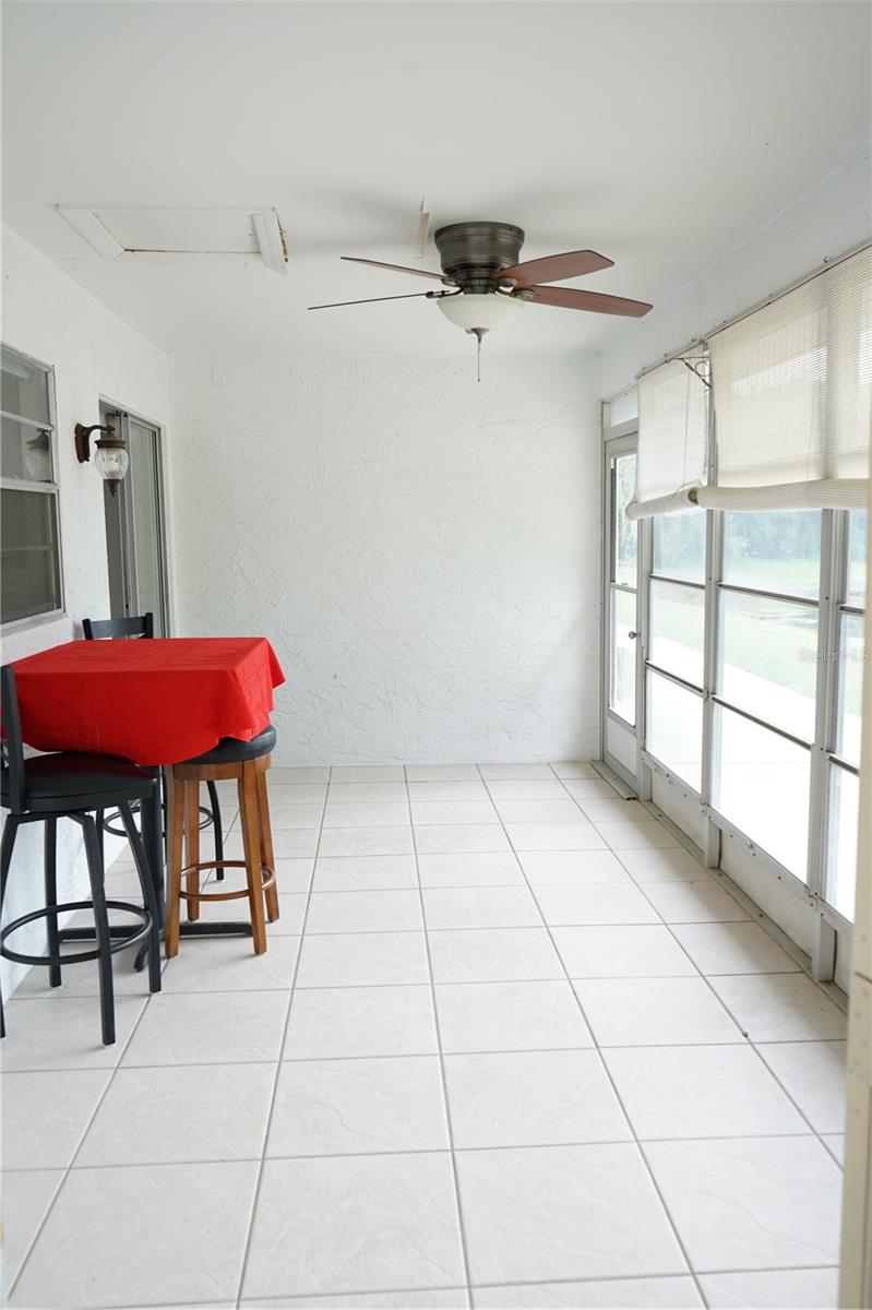 424 Lake Point Ct #5a Property Photo 15