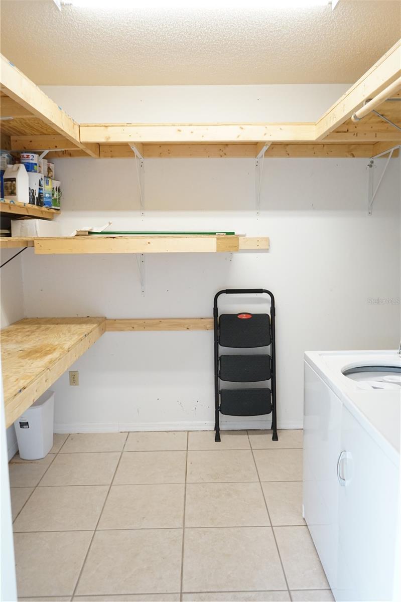 424 Lake Point Ct #5a Property Photo 16