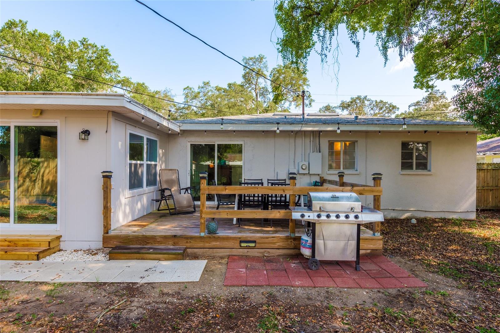 1253 Union St Property Photo 7