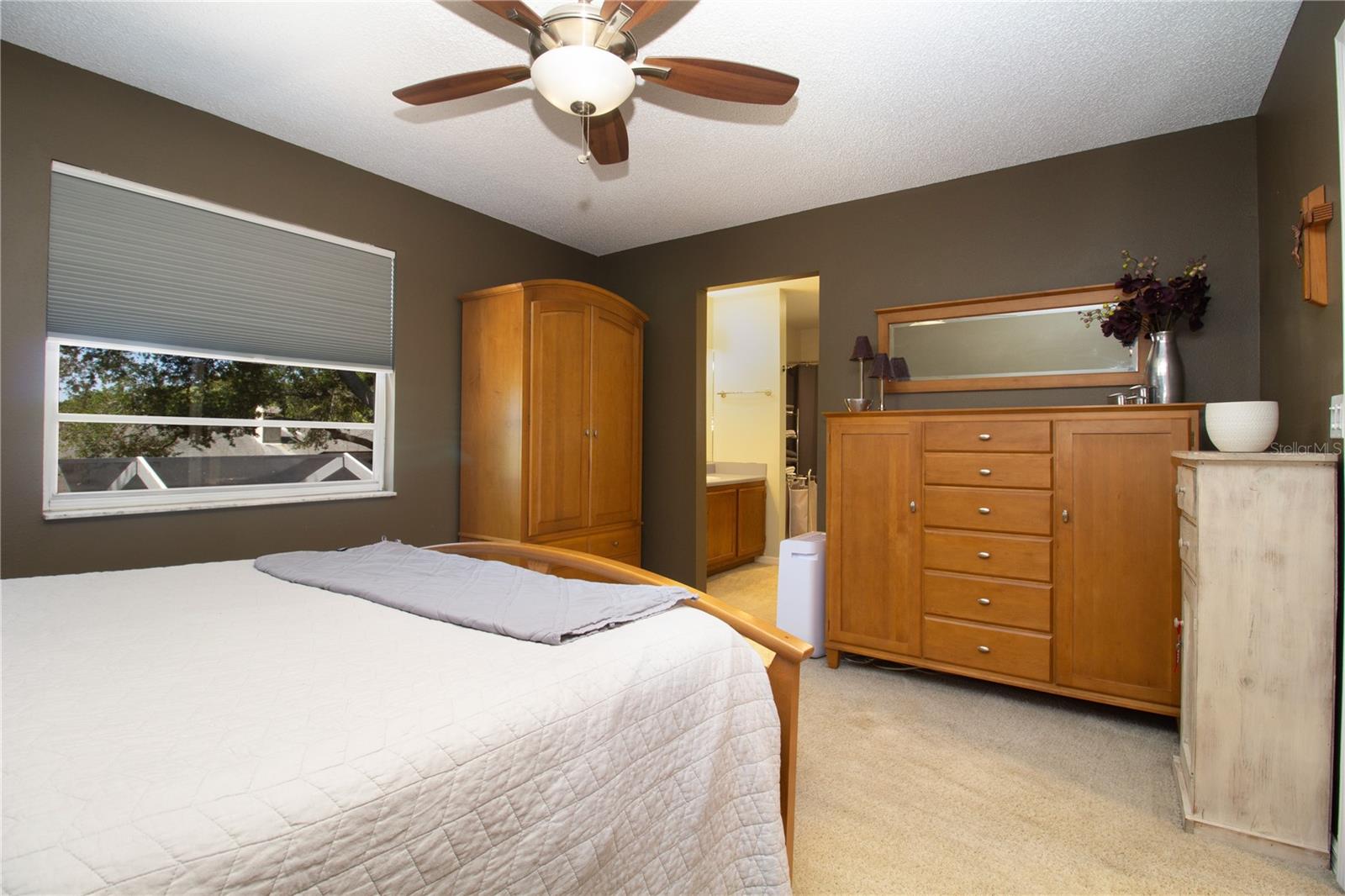 1564 Colony Ct Property Photo 17