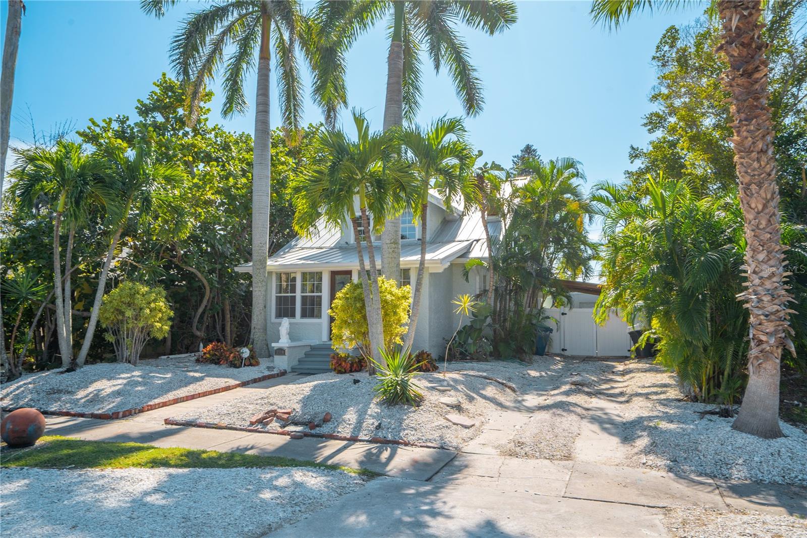 3310 E Maritana Dr Property Photo 5