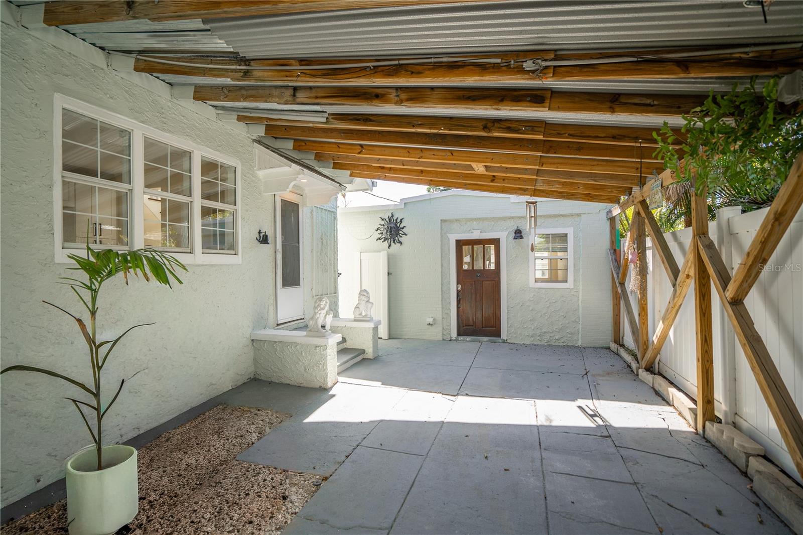 3310 E Maritana Dr Property Photo 8