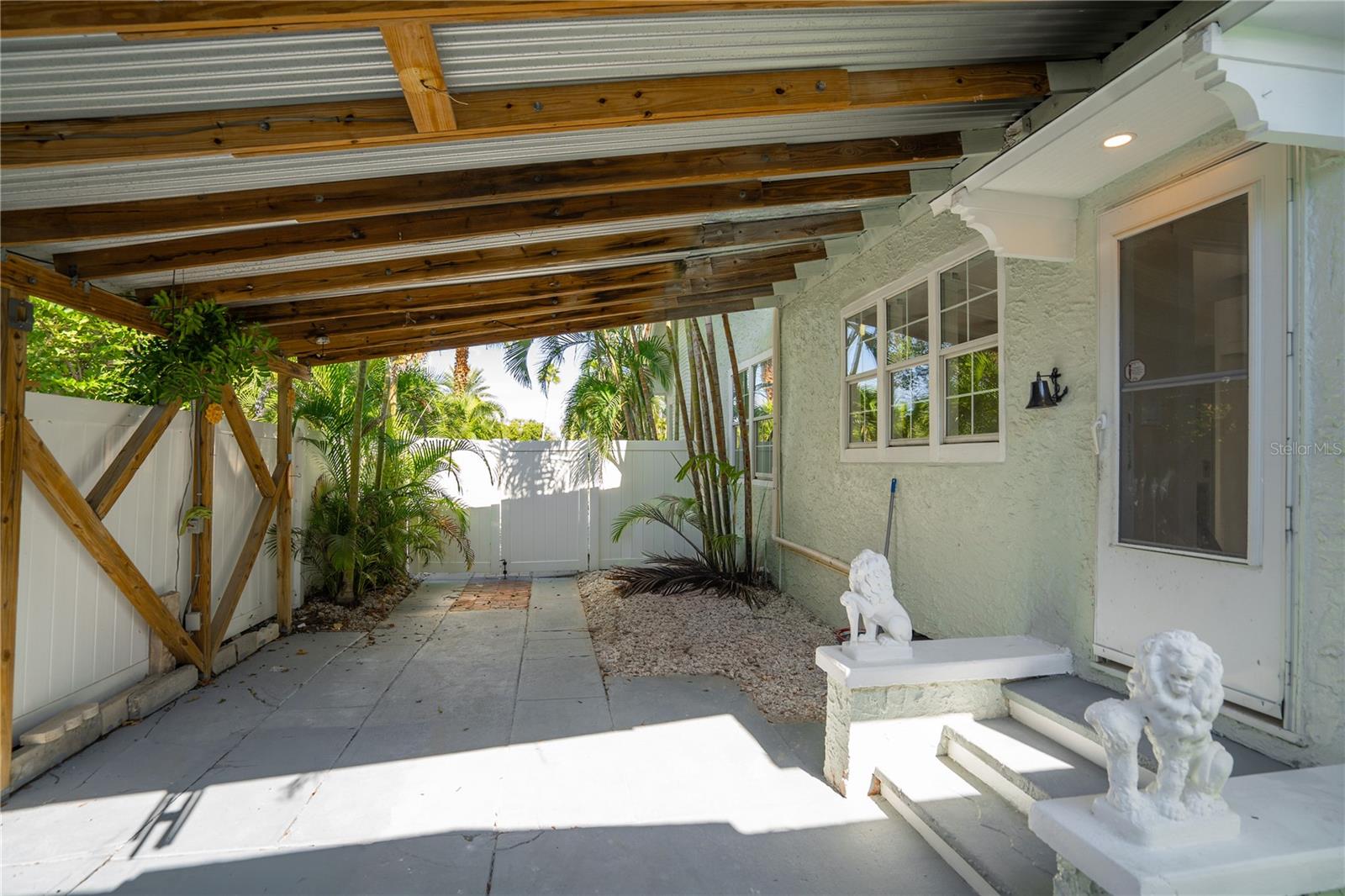 3310 E Maritana Dr Property Photo 9