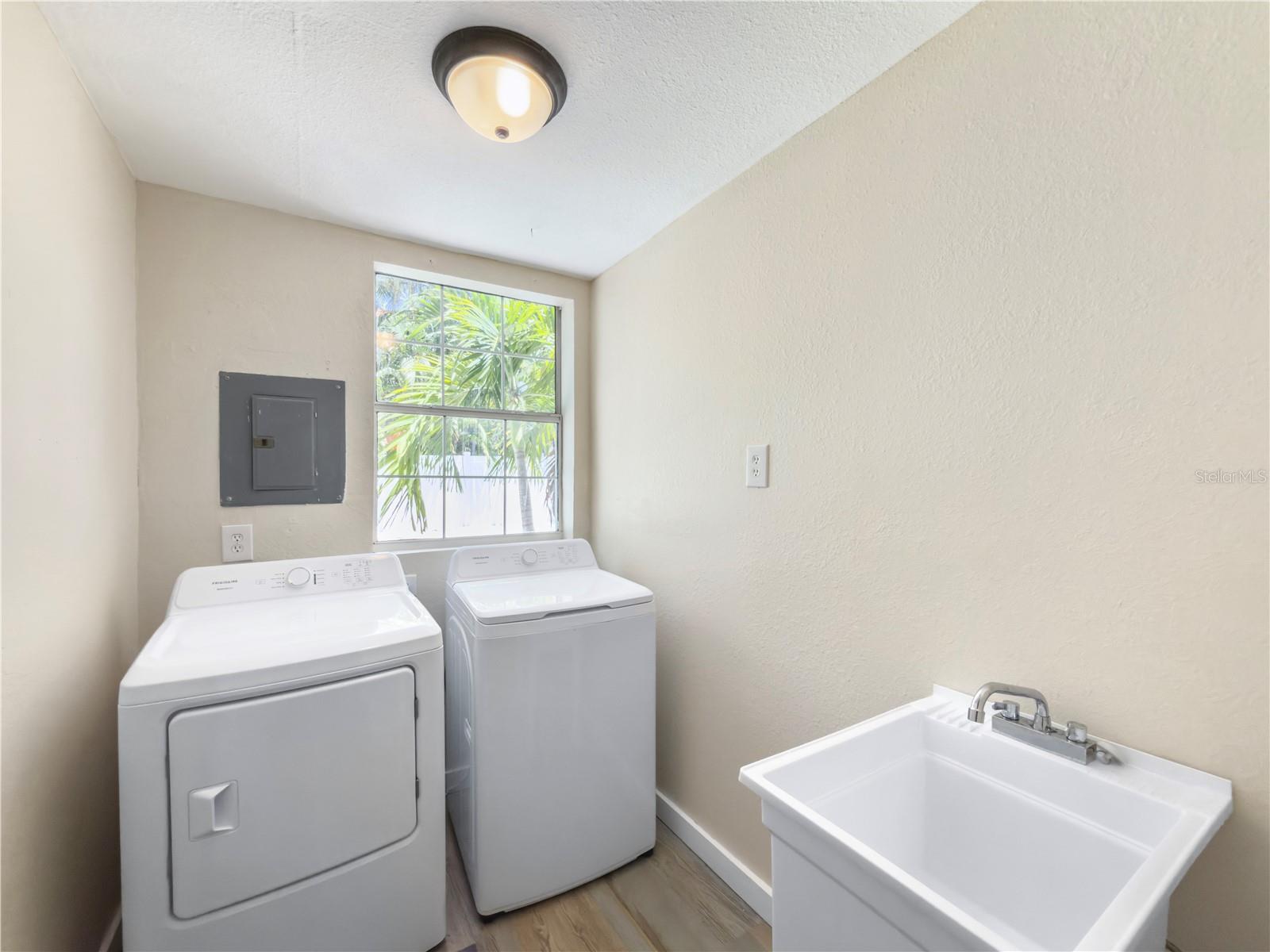 3310 E Maritana Dr Property Photo 45