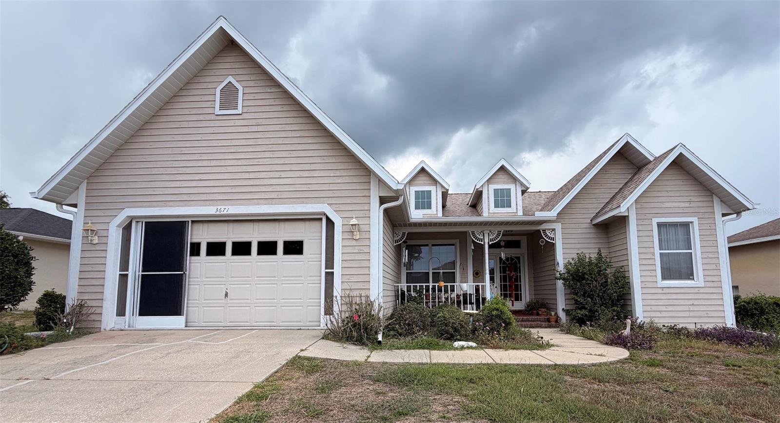 3671 E Arbor Lakes Dr Property Photo 1