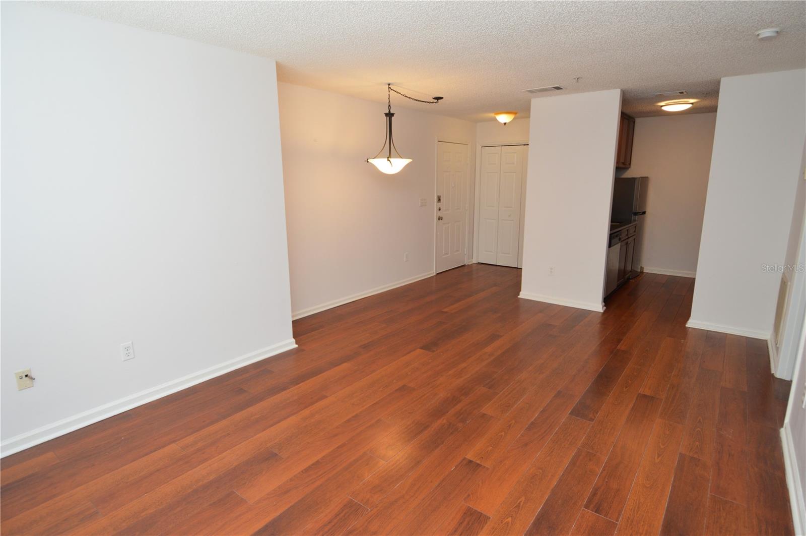 11901 4th St N #7204 Property Photo 5