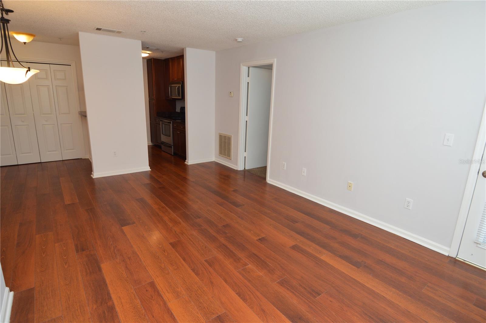 11901 4th St N #7204 Property Photo 16