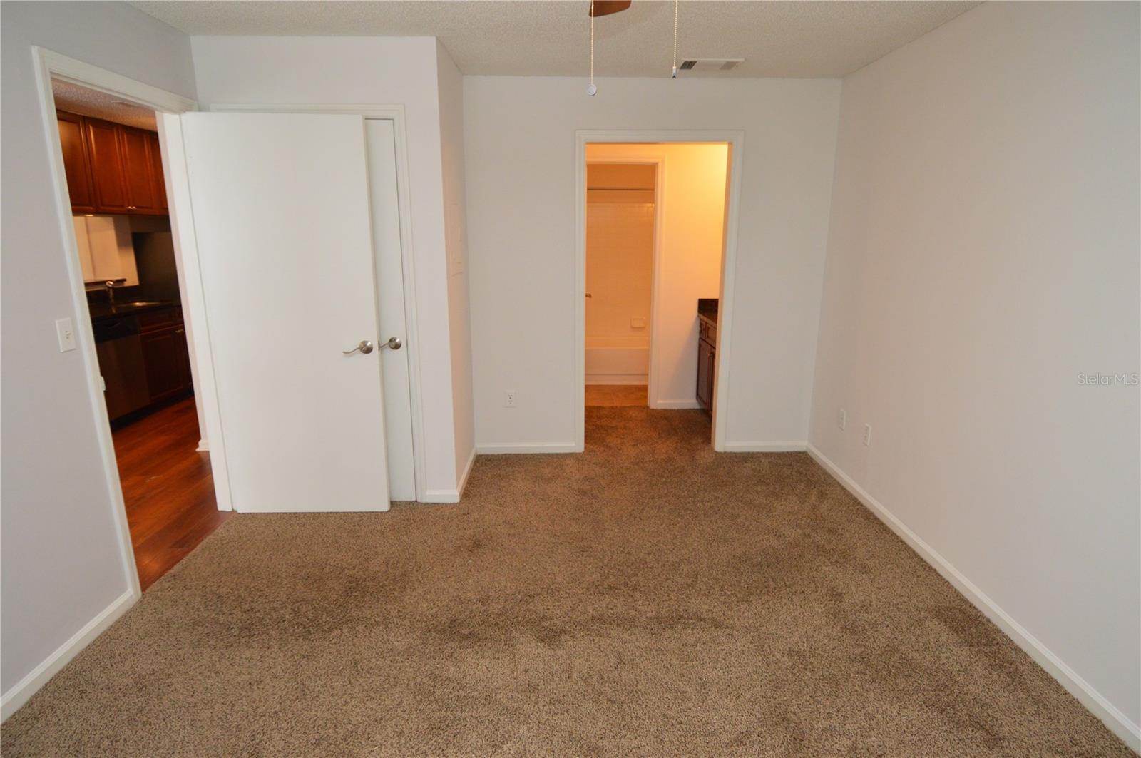 11901 4th St N #7204 Property Photo 25