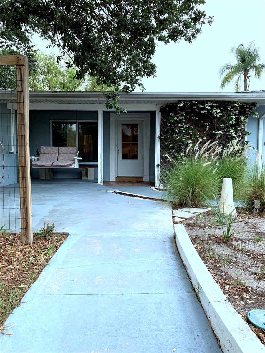 1750 Druid Rd E Property Photo 37