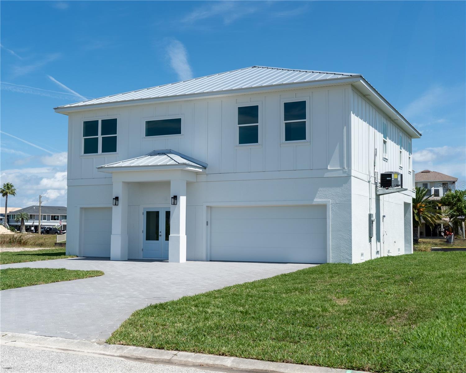 4050 Jewfish Dr Property Photo 4