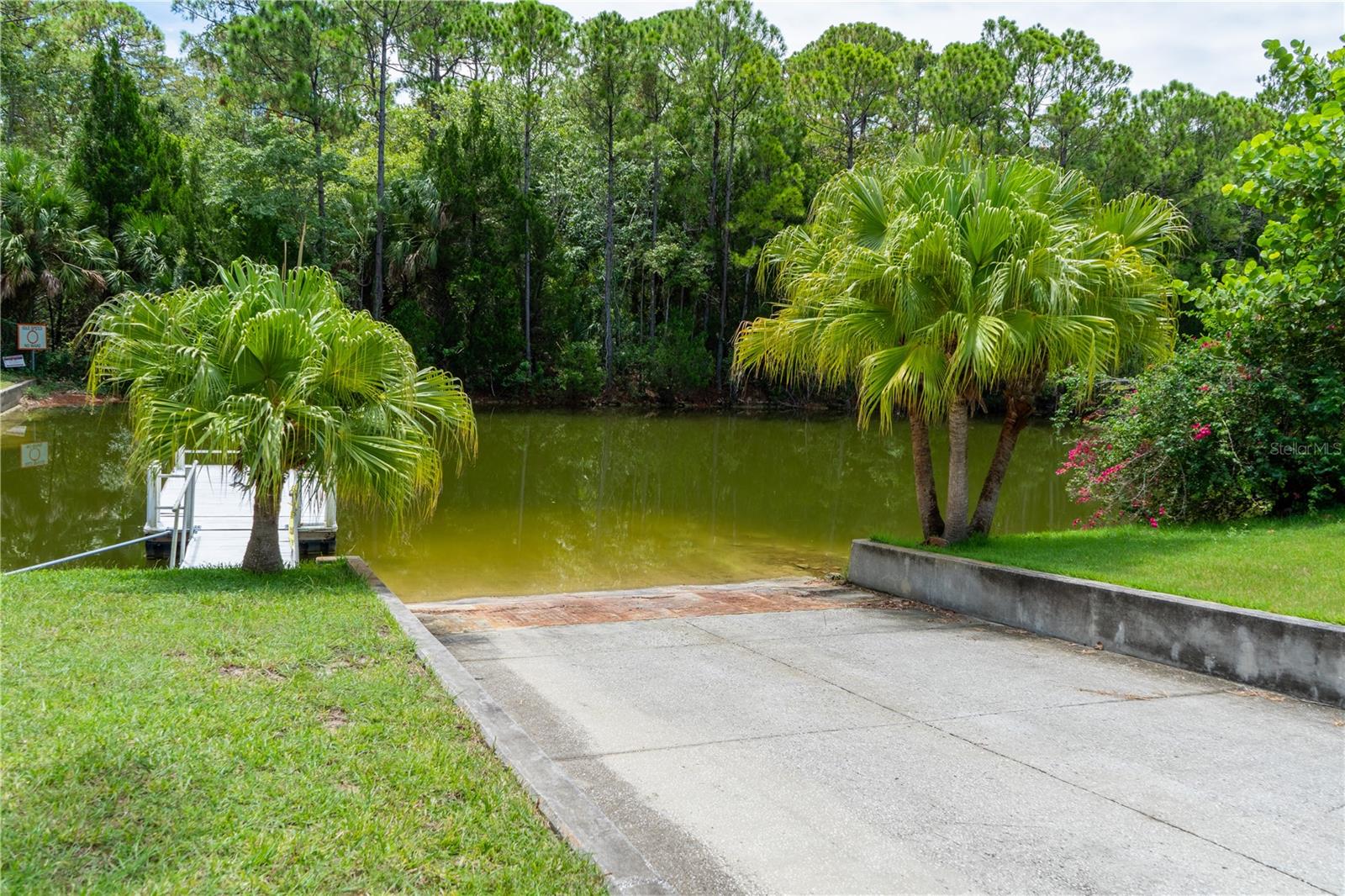 4050 Jewfish Dr Property Photo 34