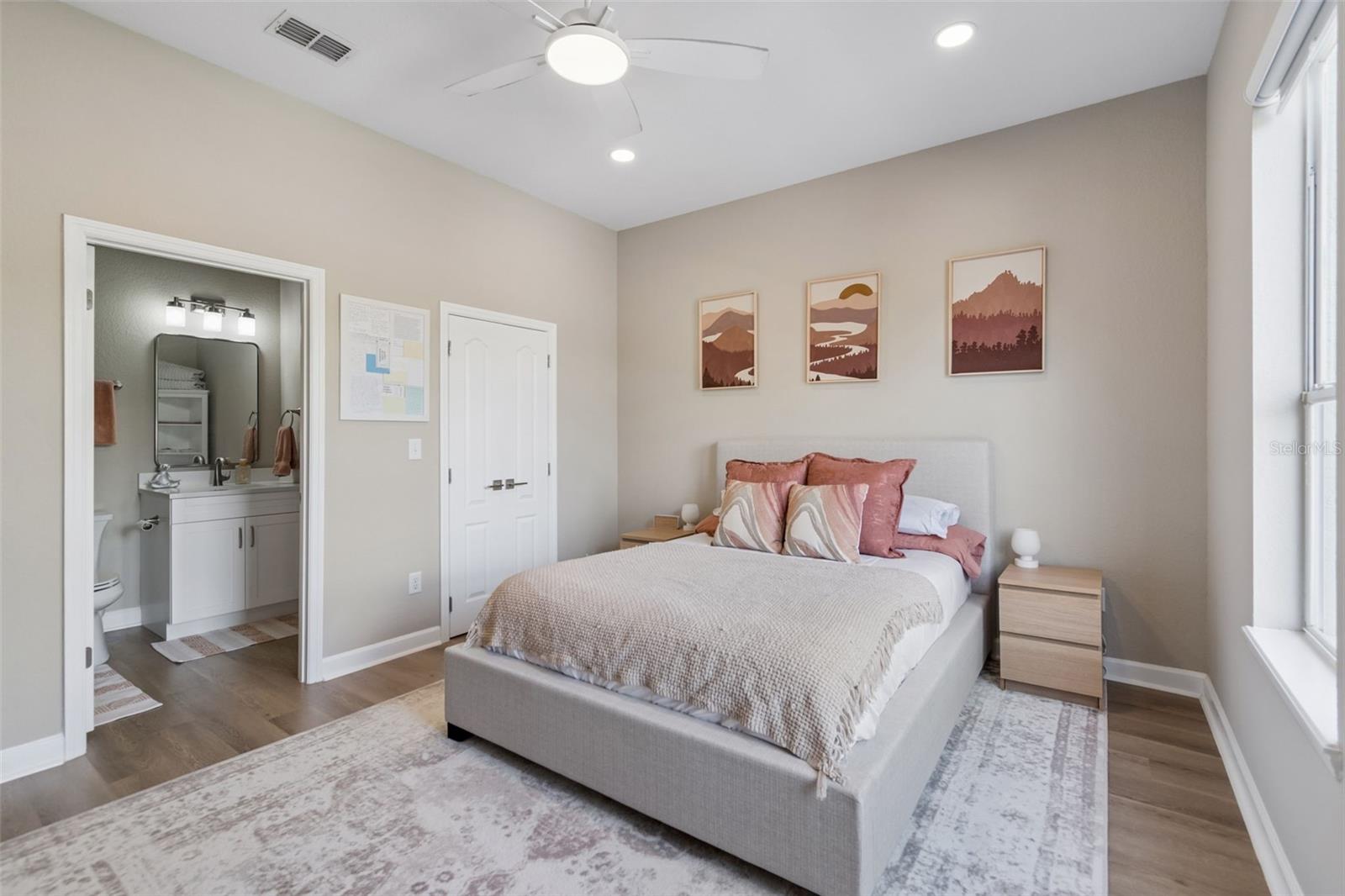 708 Seaboard Pl #708 Property Photo 35
