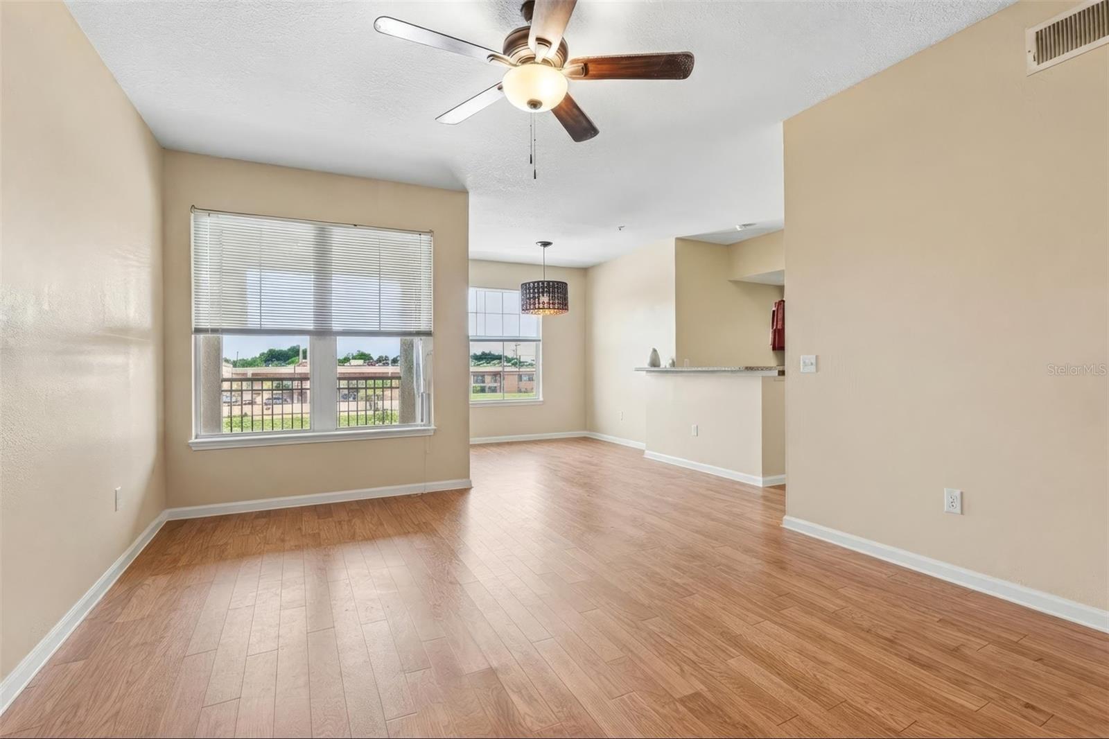 1810 E Palm Ave #5322 Property Photo 4