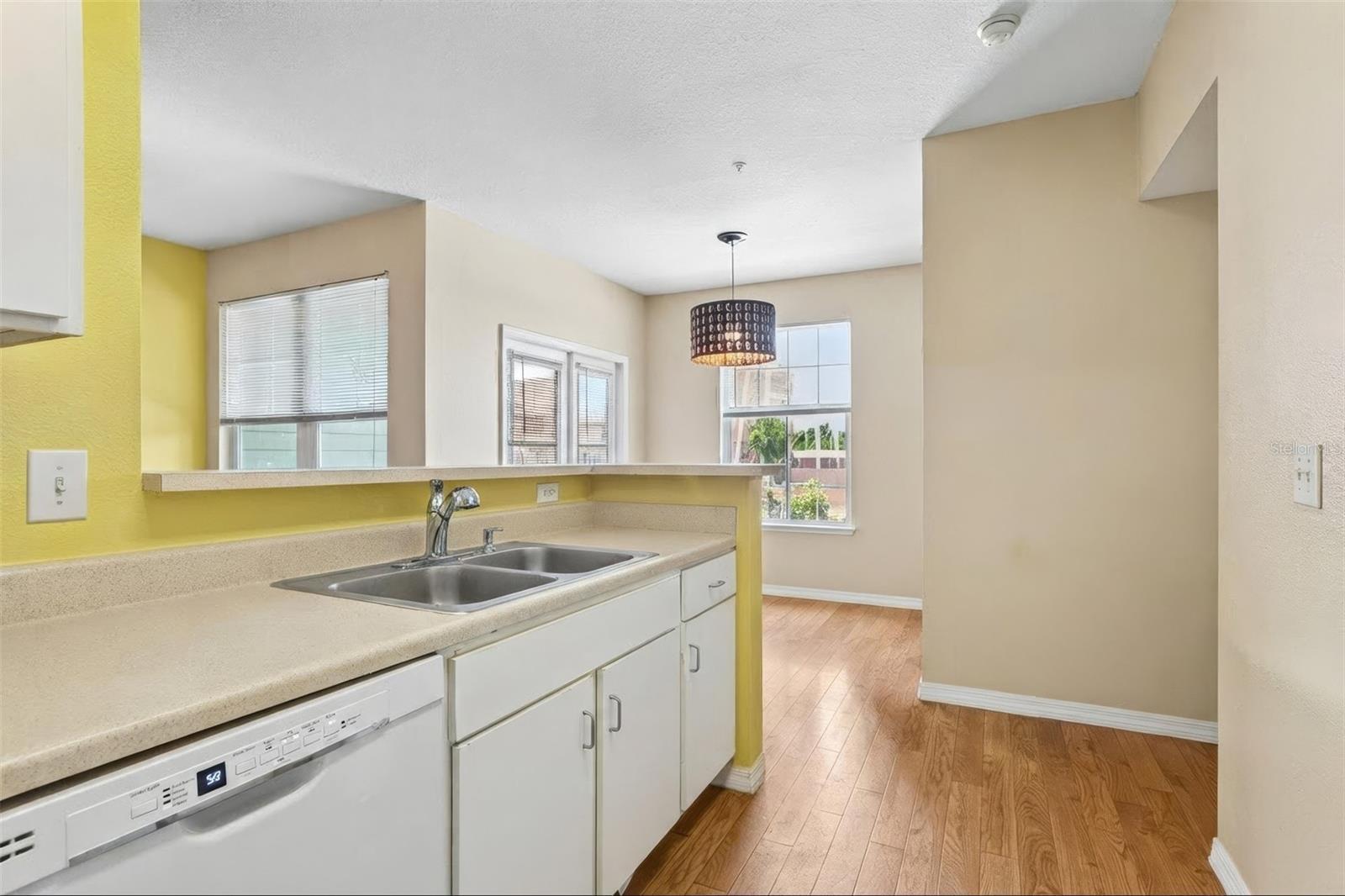 1810 E Palm Ave #5322 Property Photo 14