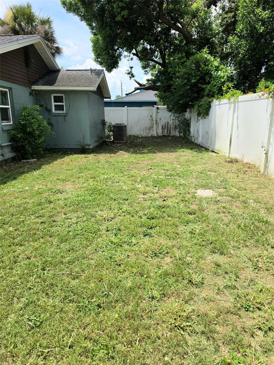 709 E 119th Ave Property Photo 17