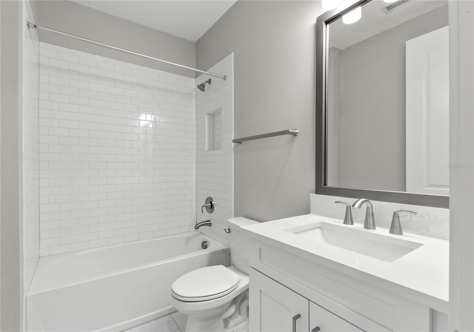 TB8520959 Property Photo 19