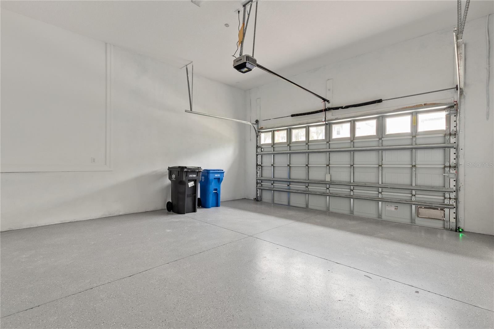 TB8520959 Property Photo 20