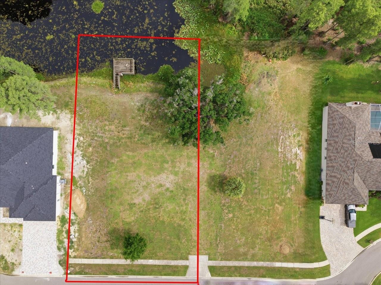 Woods End Court Property Photo 4